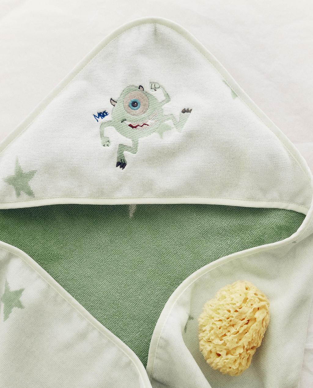 KIDS’ MONSTERS, INC. ©DISNEY/PIXAR HOODED BATH TOWEL