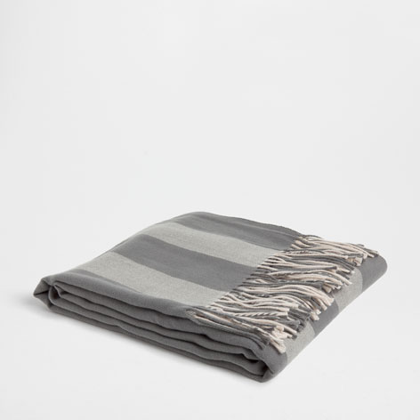 Blankets - Decoration - SALE | Zara Home United Kingdom