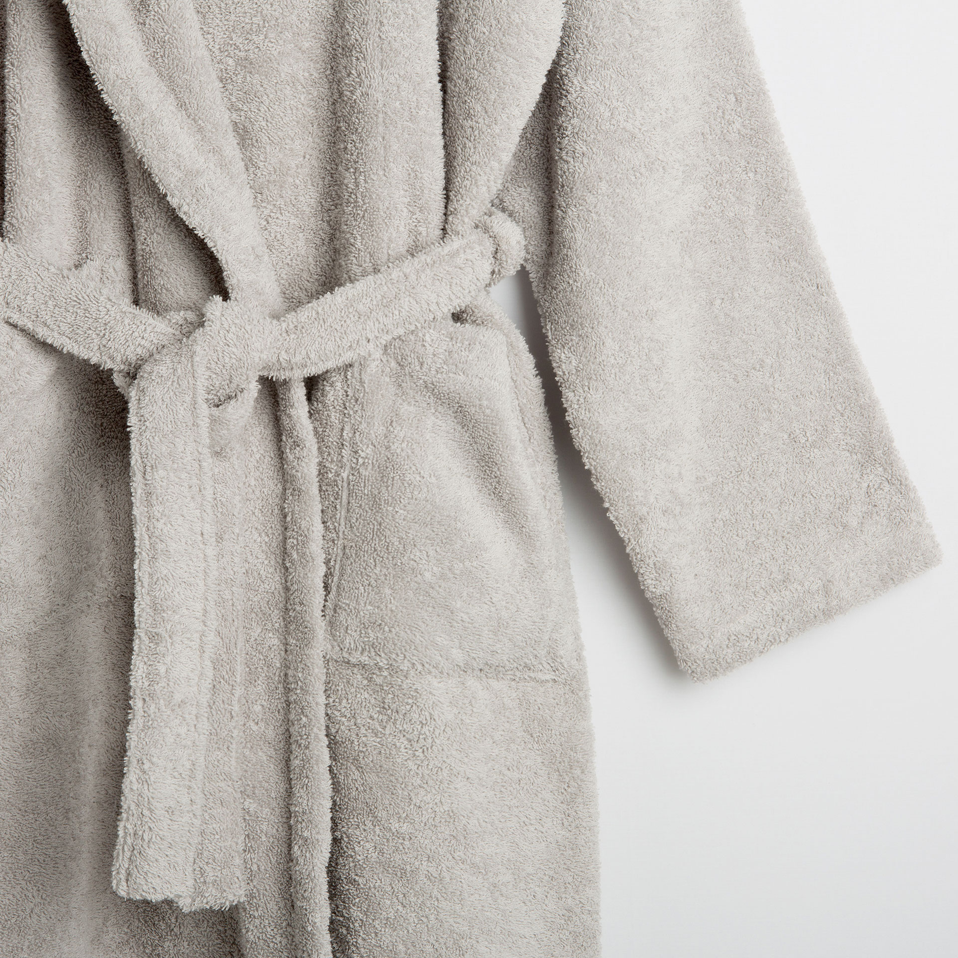 zara bathrobe