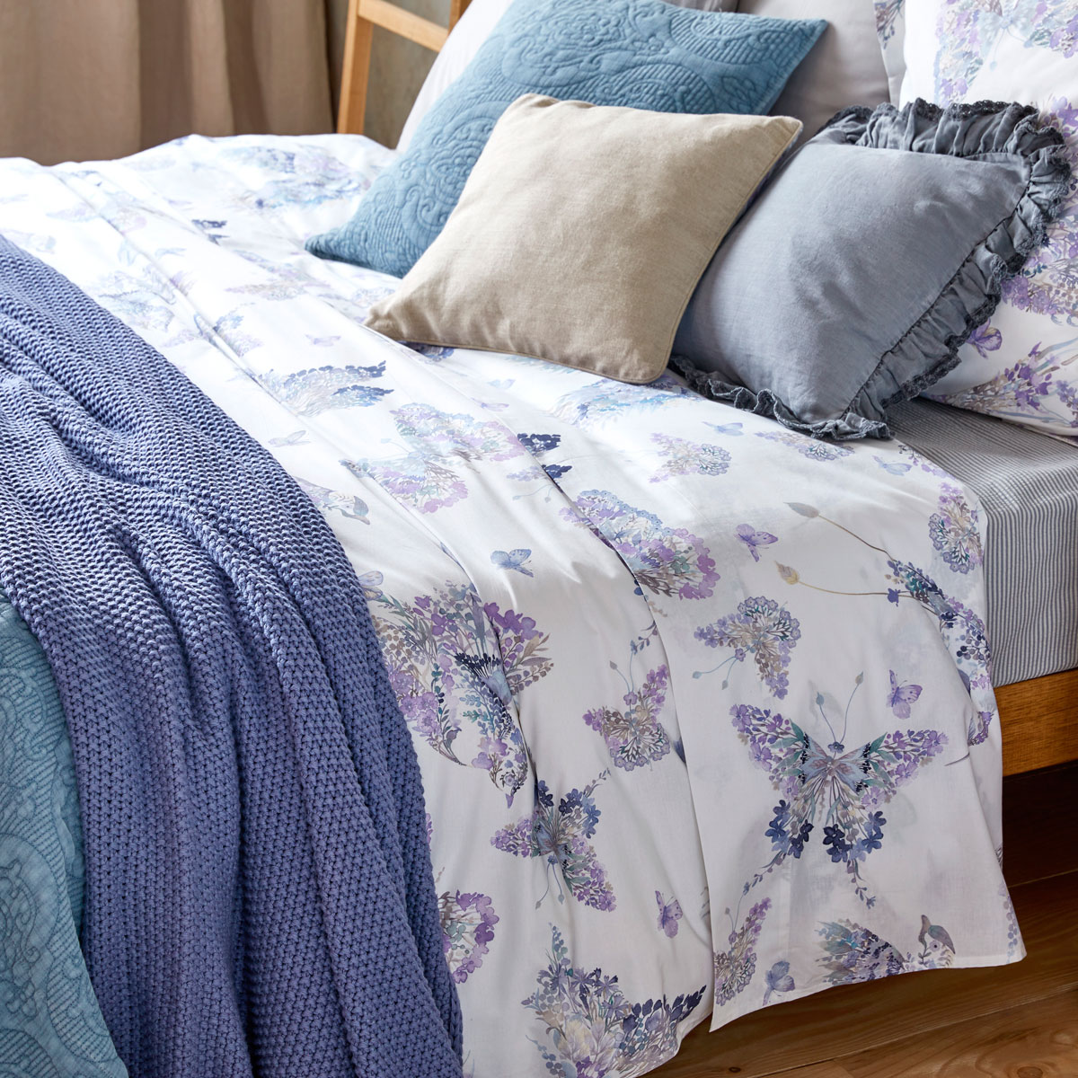 Watercolour Bird And Erfly Print Duvet Cover Bedroom New Image 3 Of The Product Watercolour Bird And Erfly Print Duvet Cover