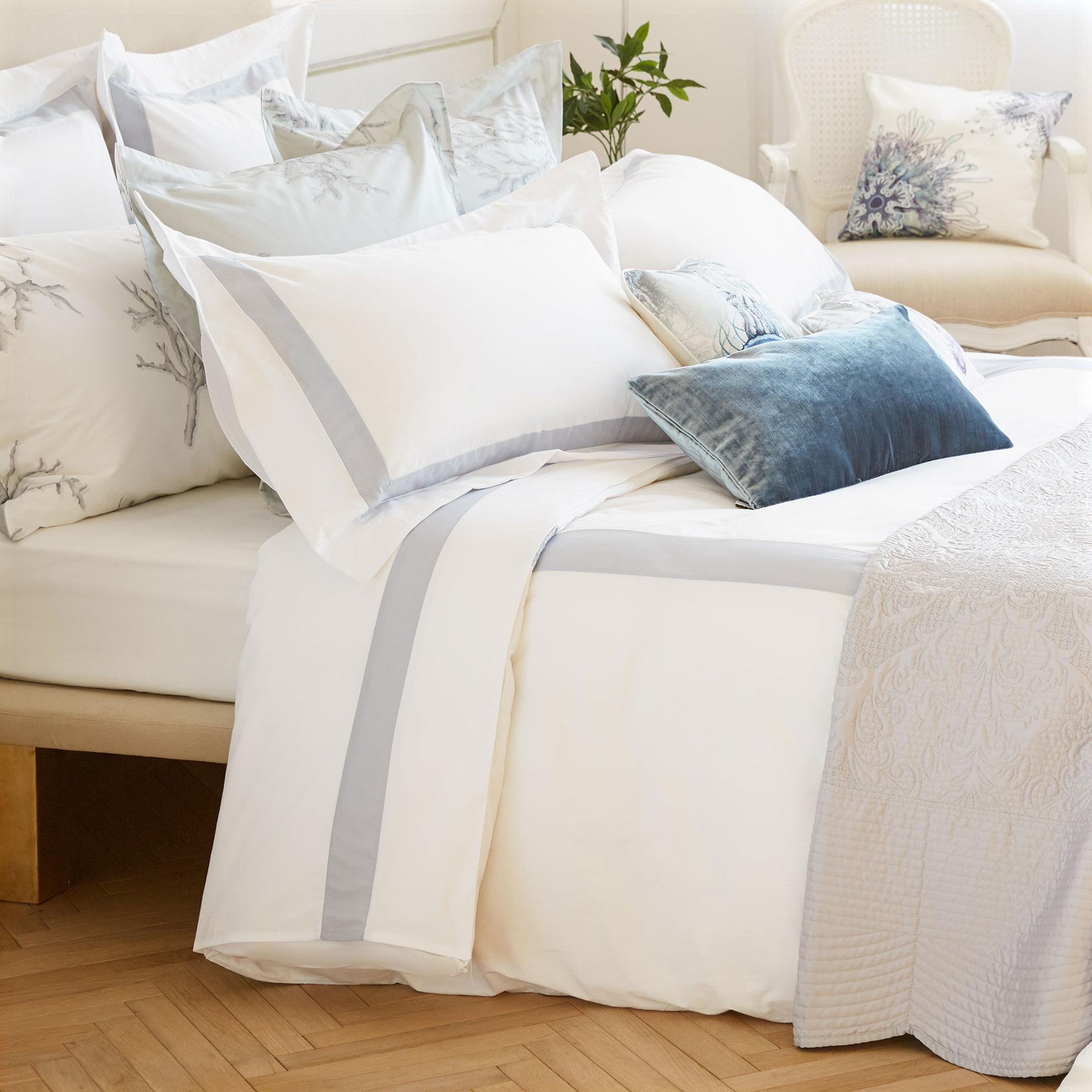 Contrast Percale Cotton Duvet Cover Covers Bedroom Image 4 Of The Product Contrast Percale Cotton Duvet Cover