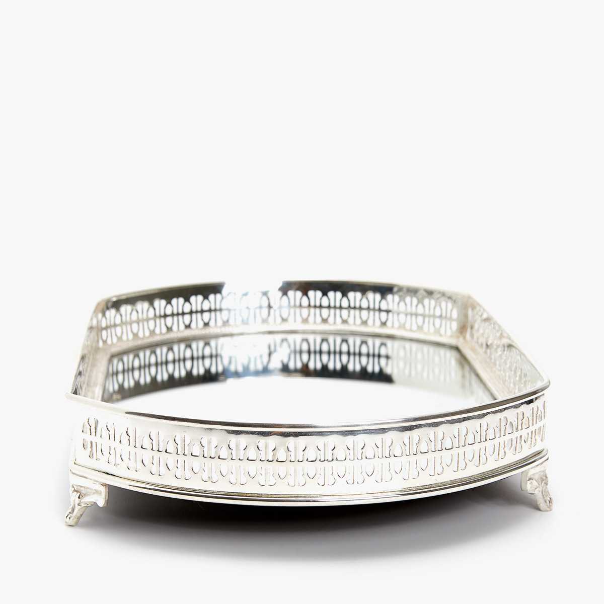 Oval Mirrored Tray Trays Tableware Zara Home United Kingdom Image 5 Of The Oval Mirrored Tray