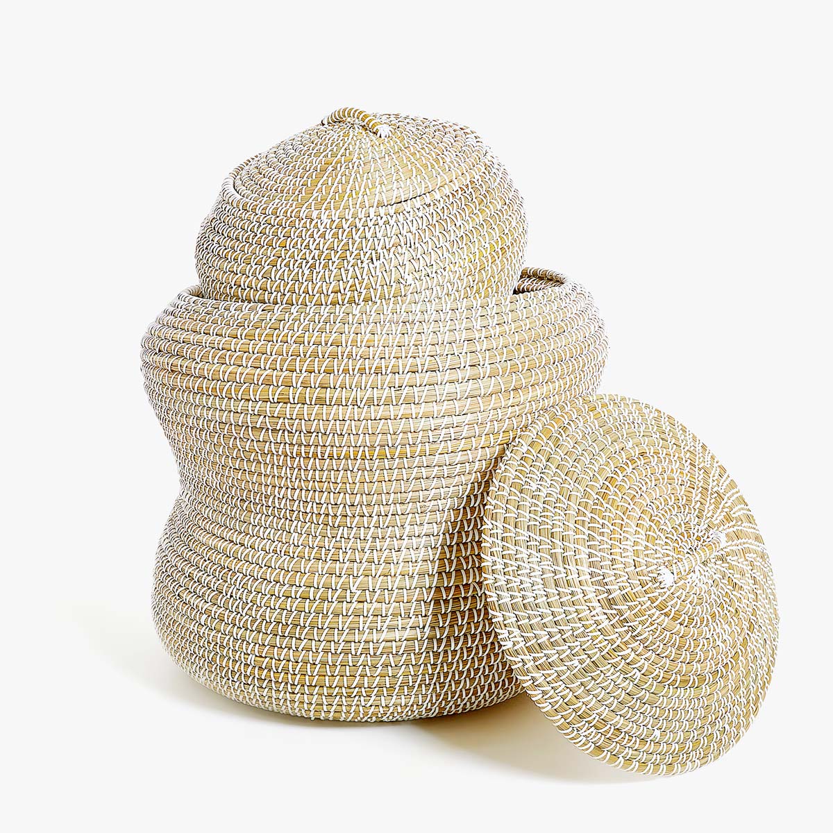 Image 1 of the product ORGANICALLY-SHAPED BASKET