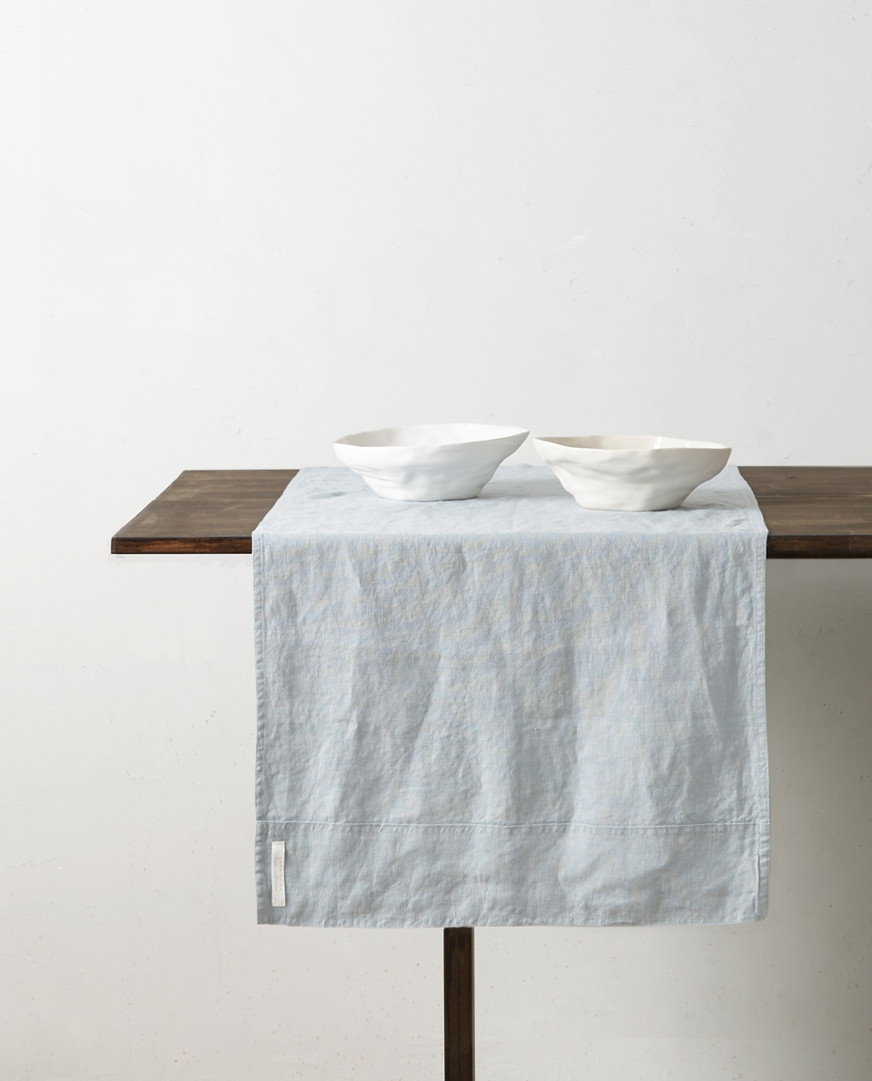 linen table runner extra long washed linen table runner runners kitchen dining zara home united states of america linen table runner extra long washed linen table runner runners kitchen dining zara home united states of america