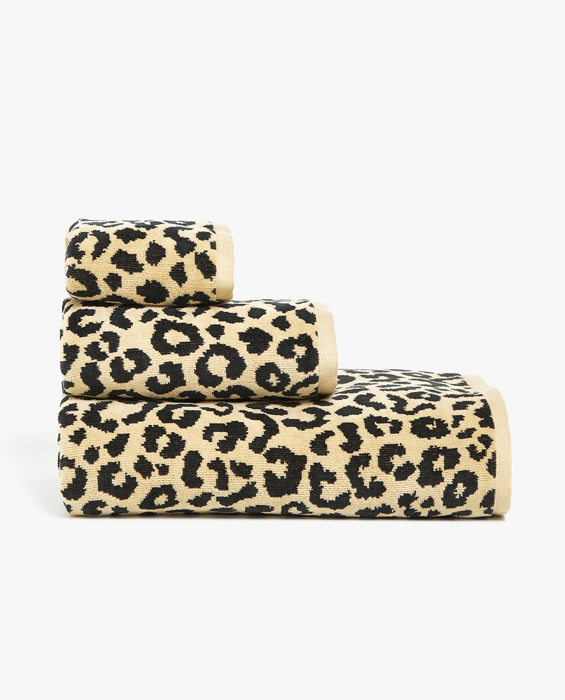leopard print jacquard towel