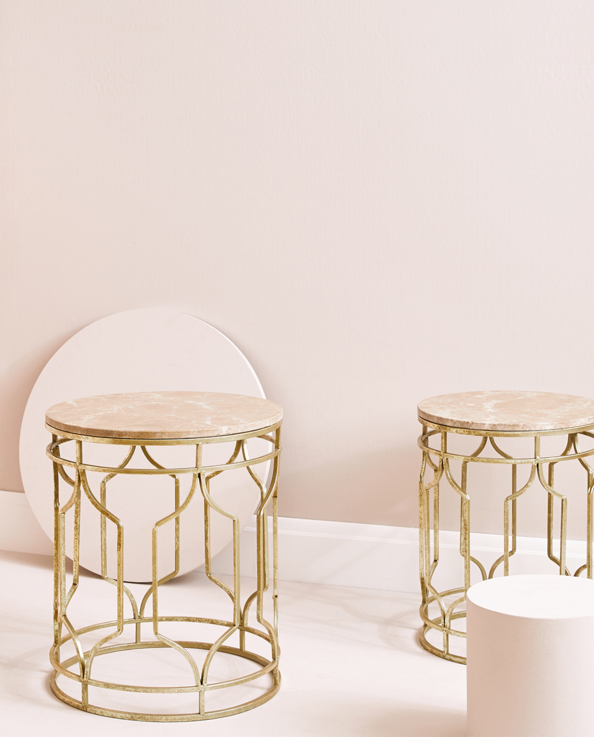 Marble Table With Gold Structure Set Of 2 Furniture Decoration Marble Table With Gold Structure Set Of 2