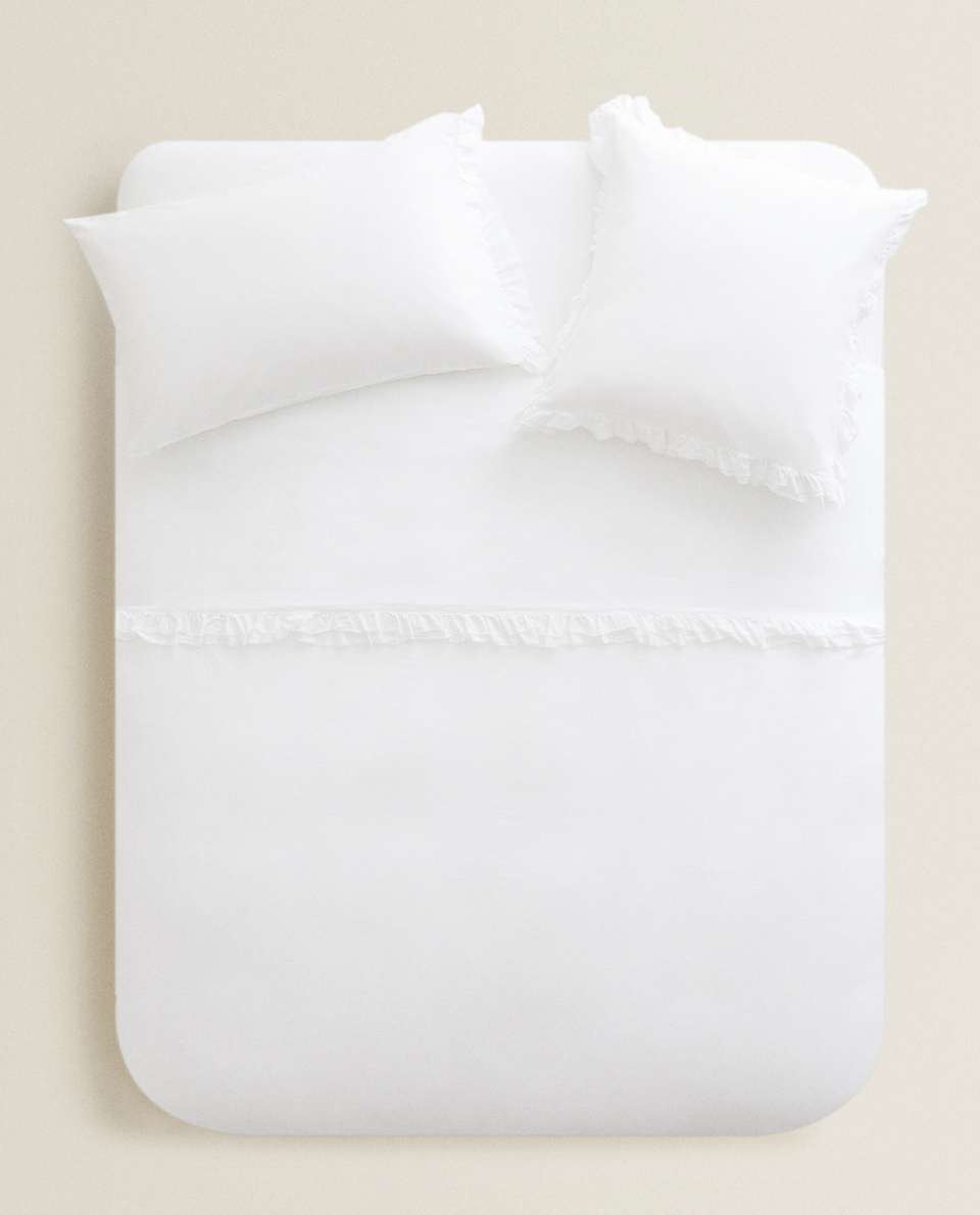 Ruffle duvet cover