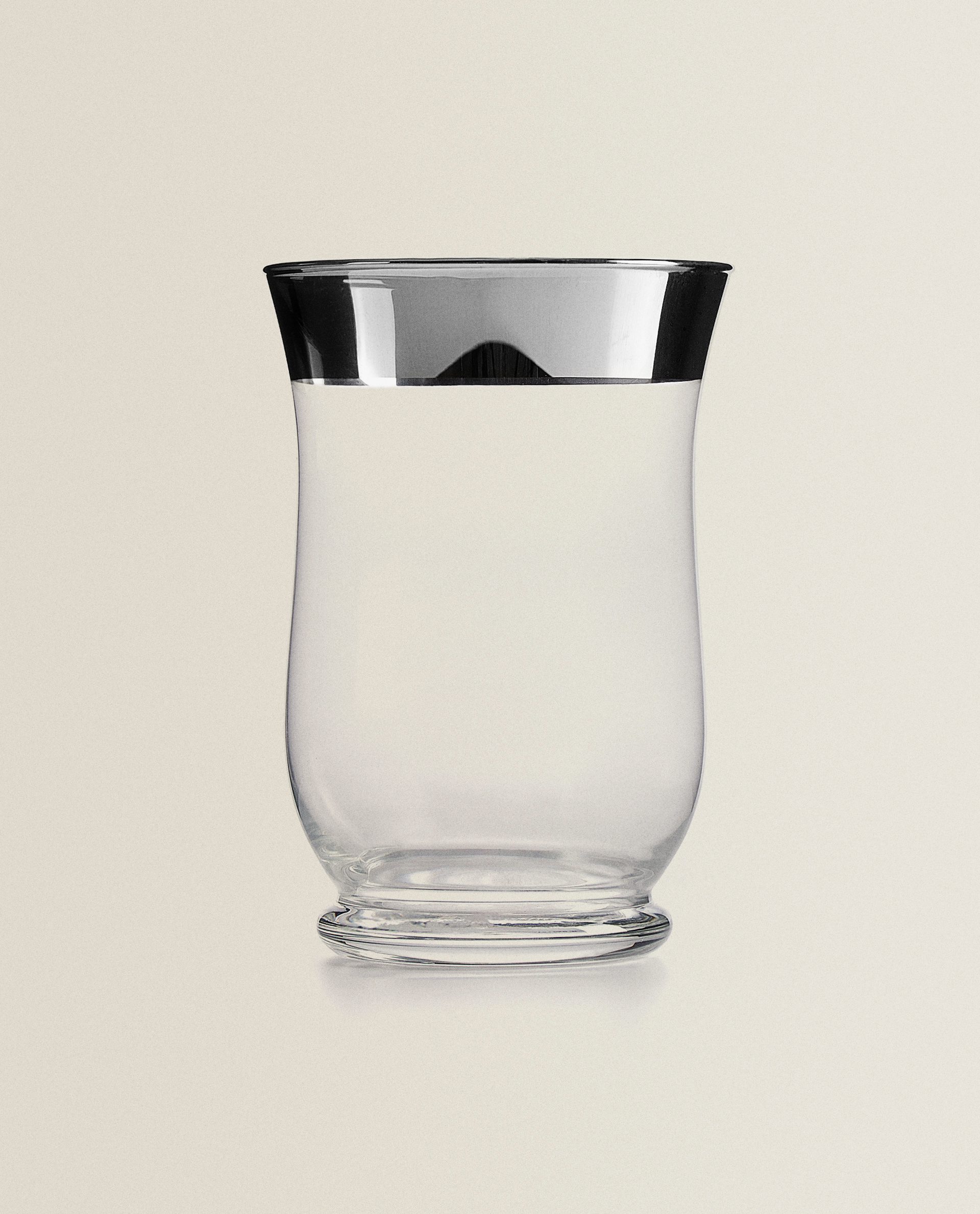 Glass Vase With Silver Rim Vases And Photo Frames Decoration