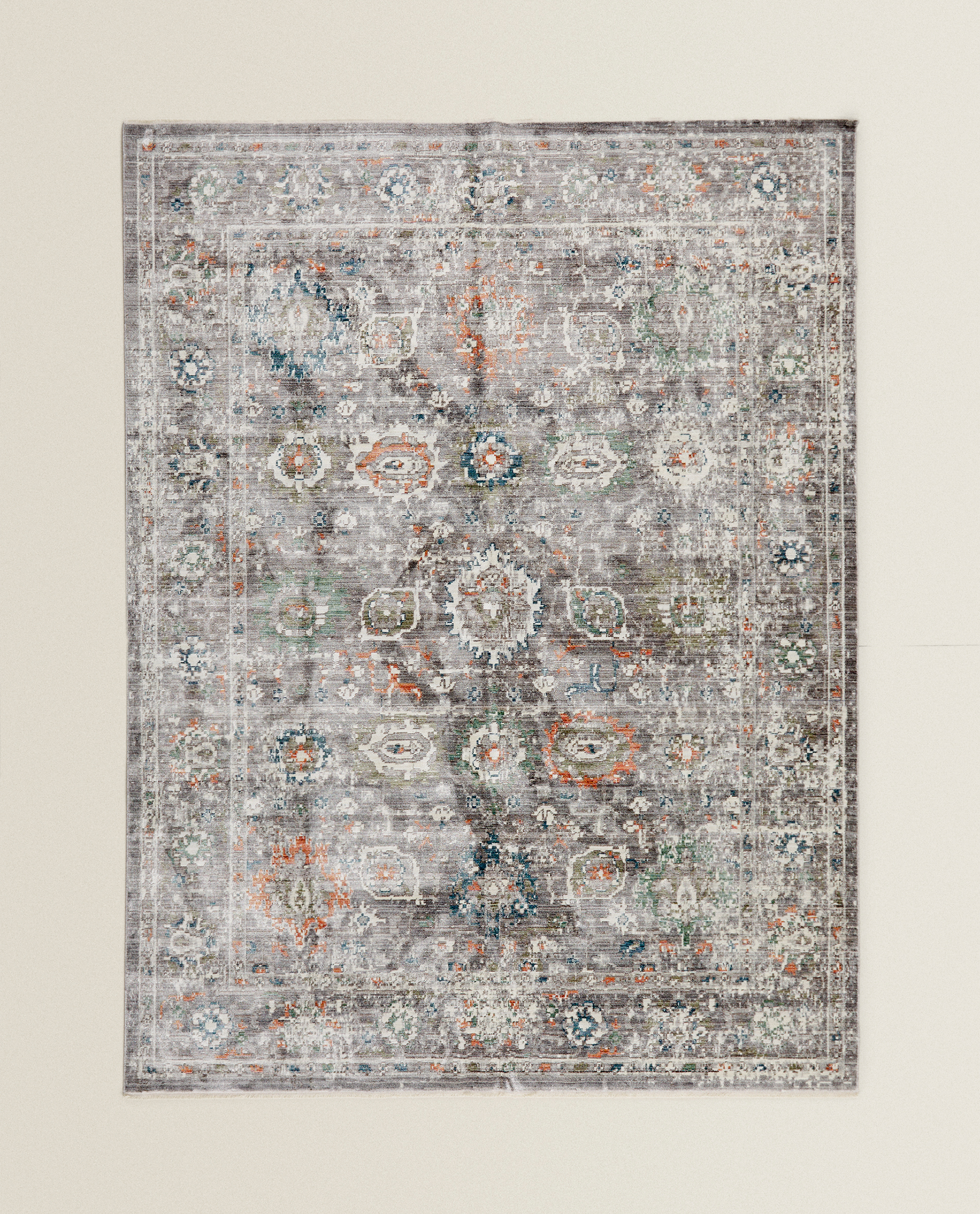 Rug With Geometric Pattern