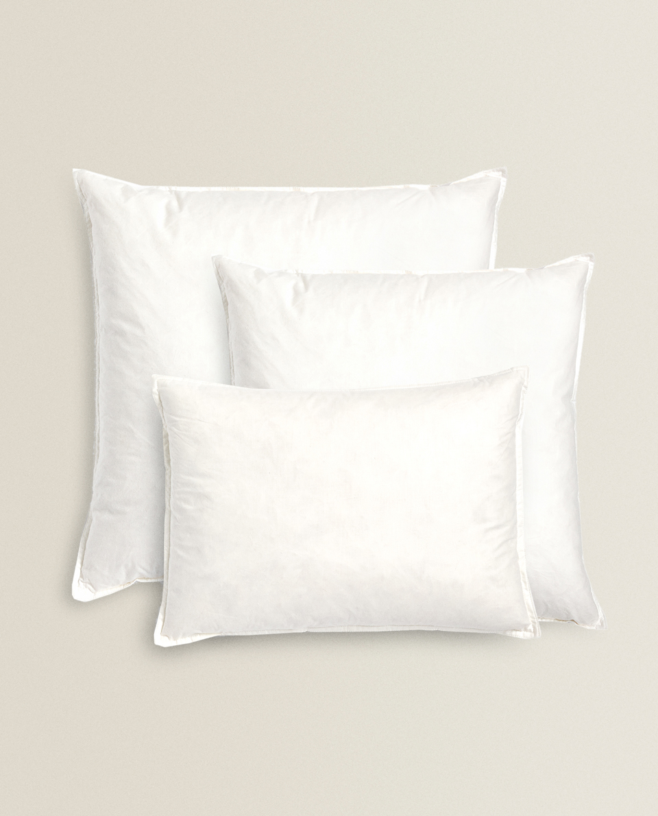 Coussin En Plume