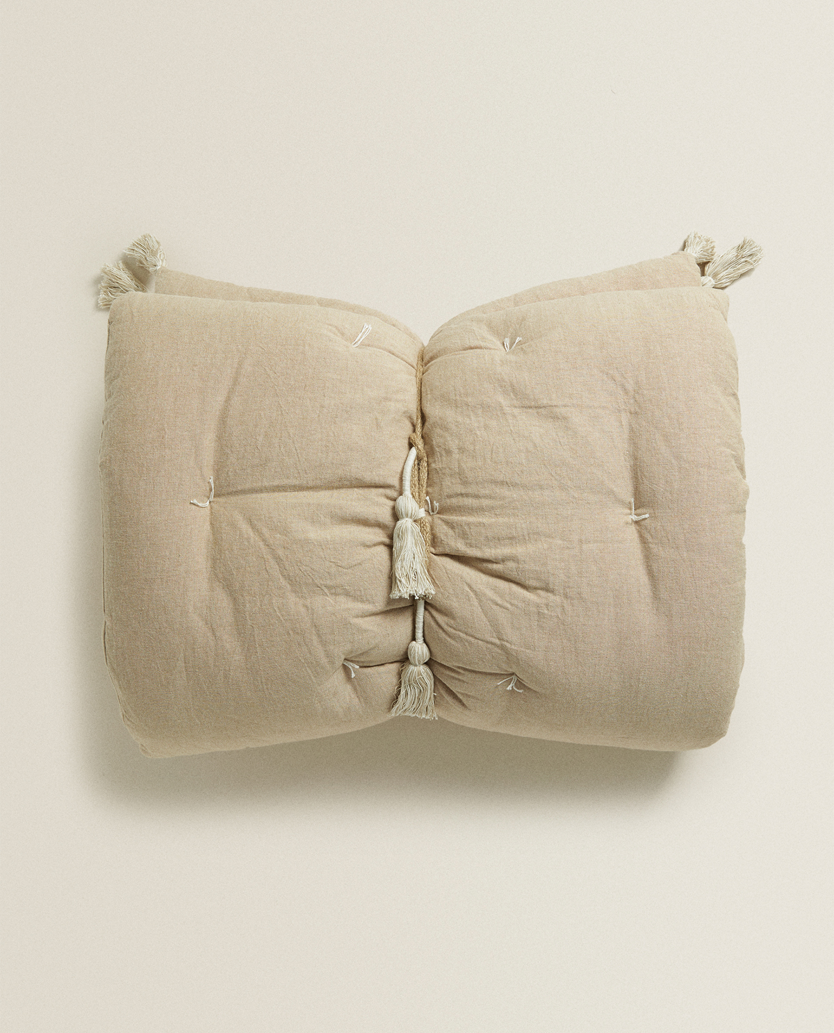 Shoptagr Sofatopper Kissen Wohnzimmer By Zara Home