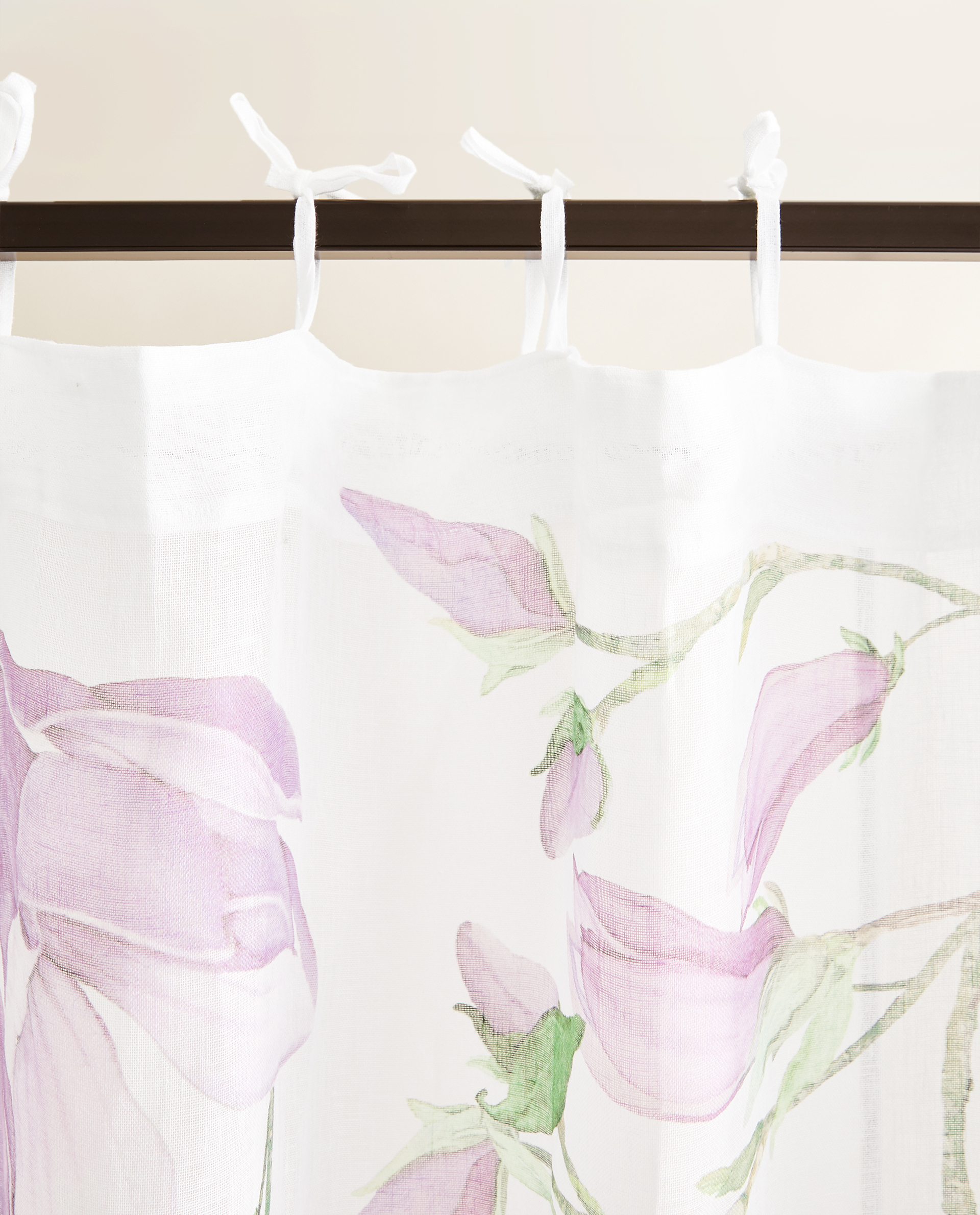 Magnolia Print Linen Curtain