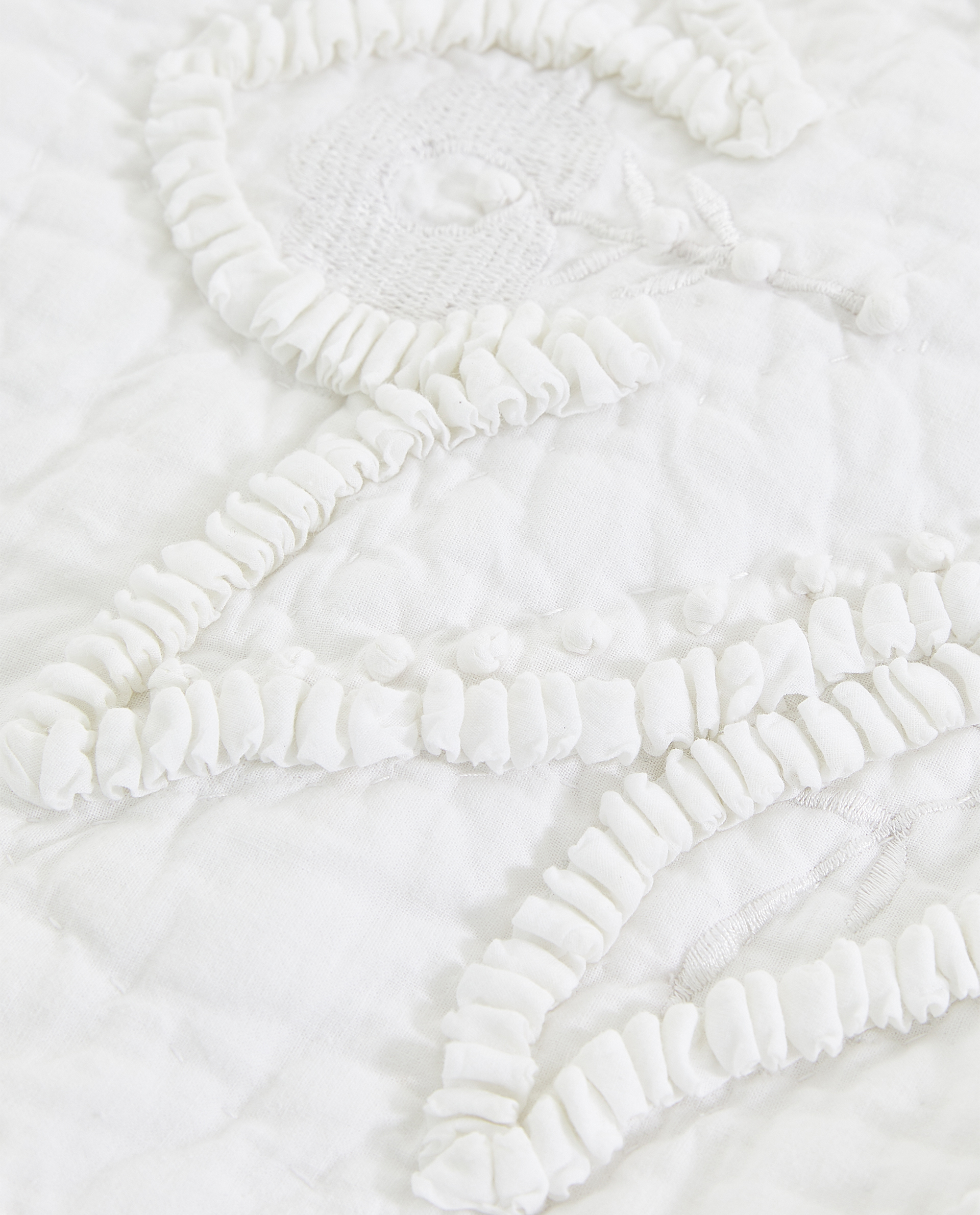 Embroidered Cotton Quilt Quilts Bedroom Zara Home Albania Embroidered Cotton Quilt