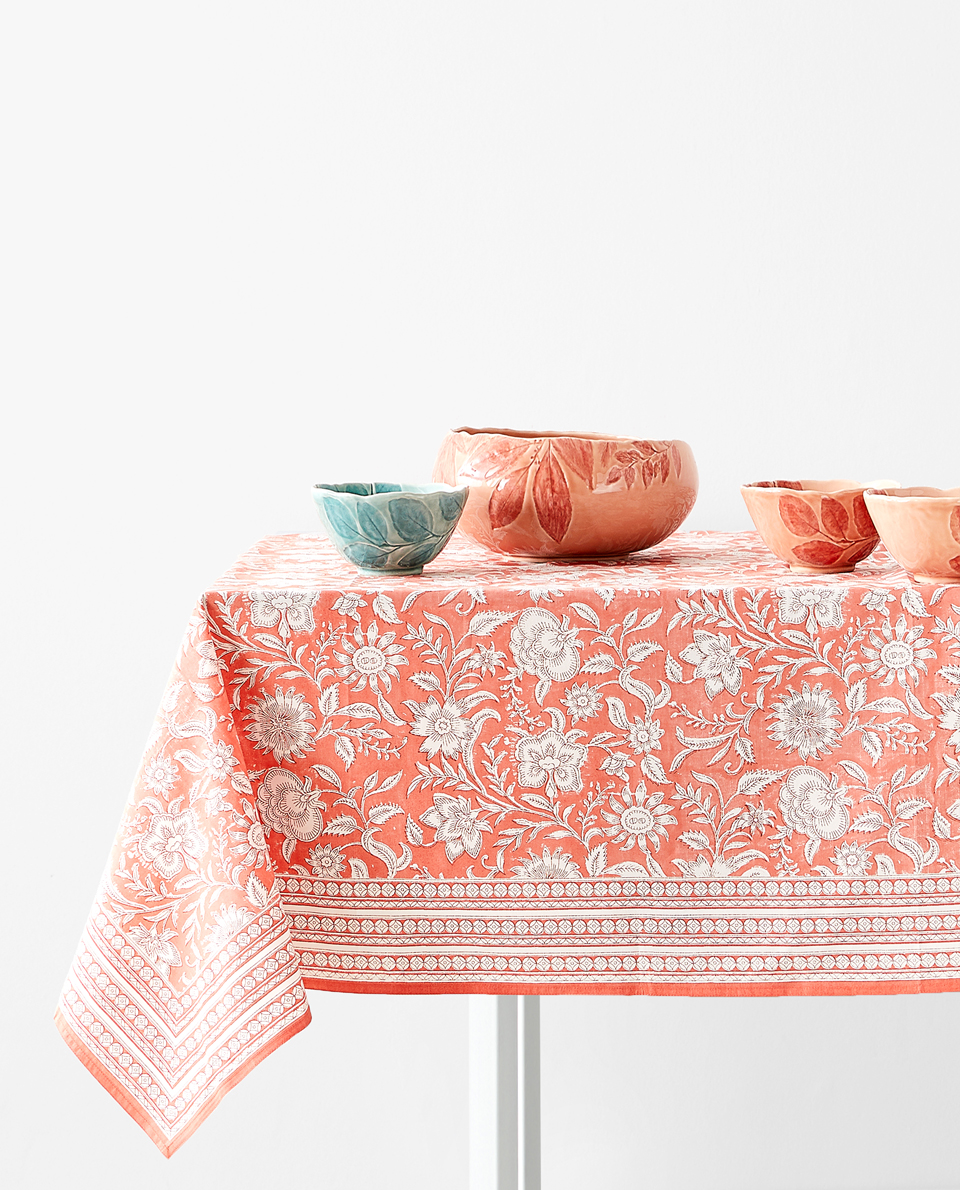 tablecloths and napkins zara