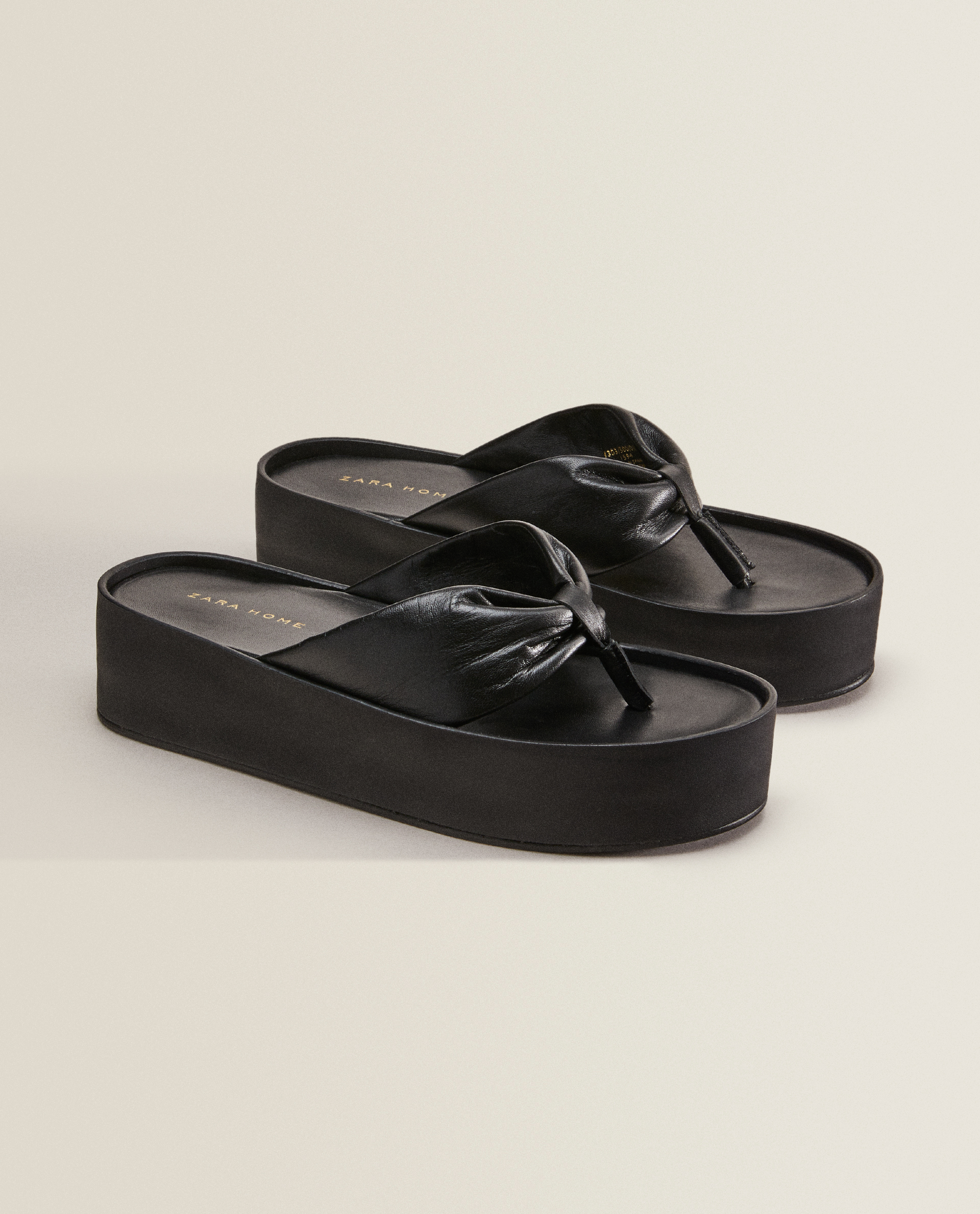 Platform sandals - Woman - FOOTWEAR 