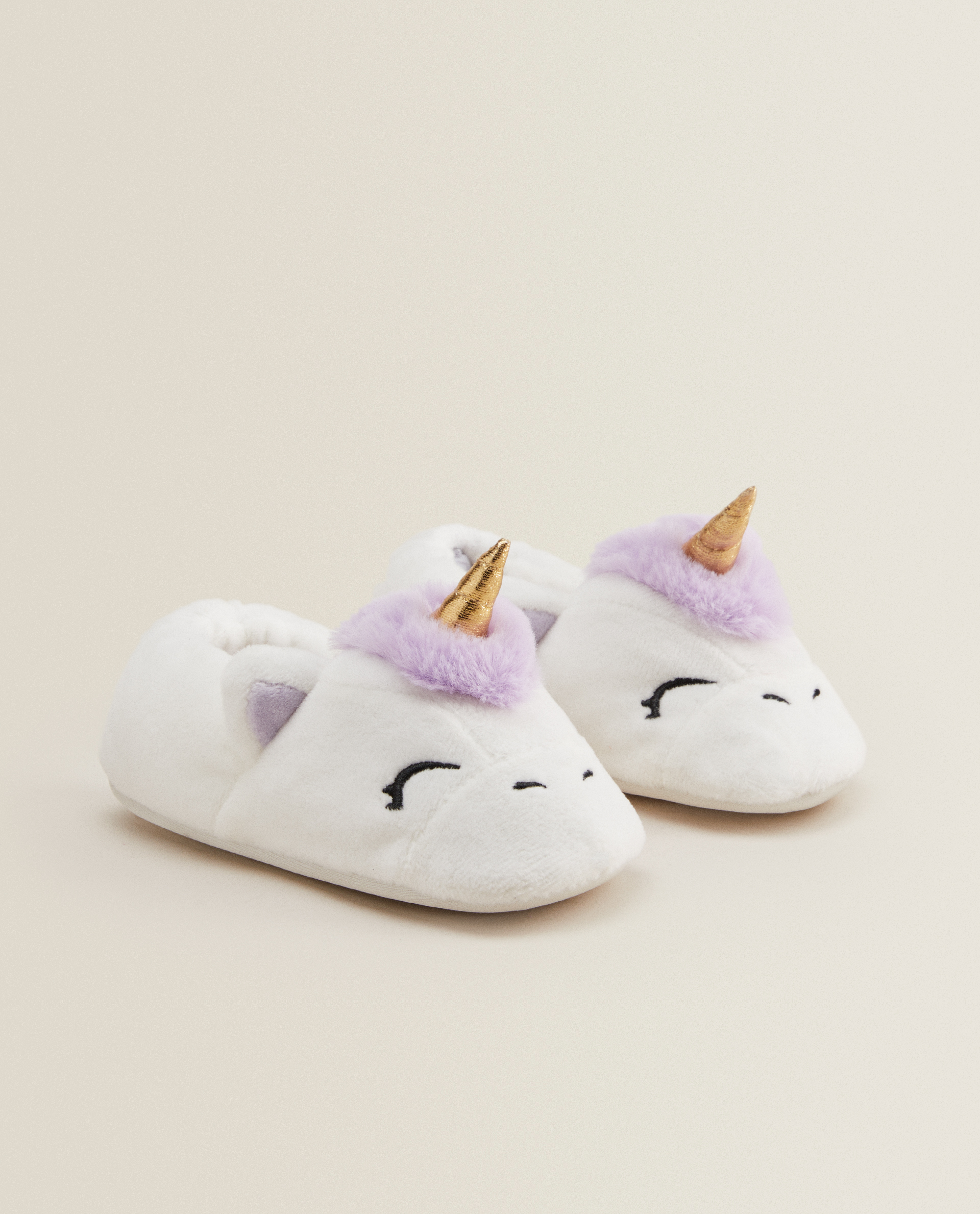 zara kids slippers