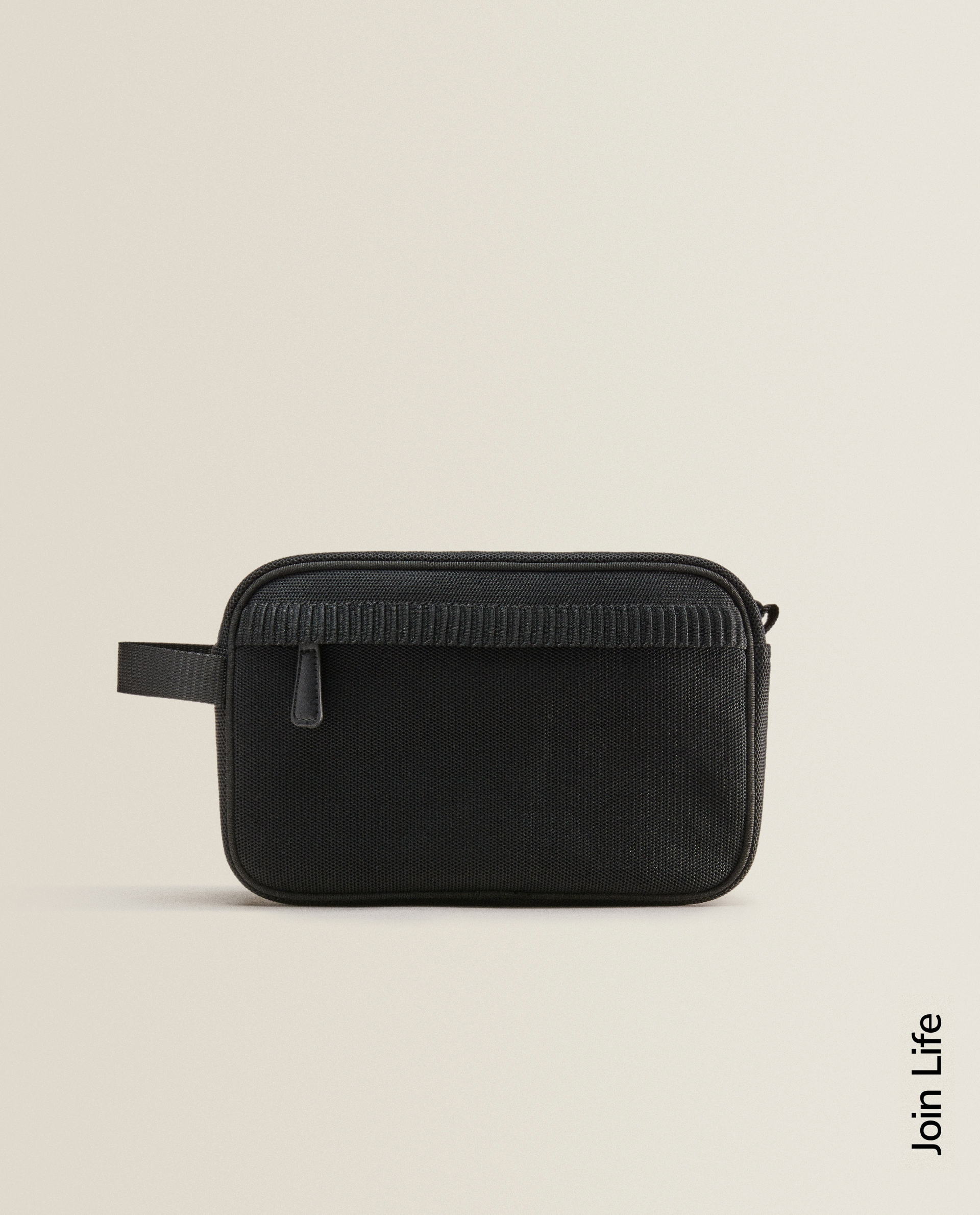 zara toiletry bag