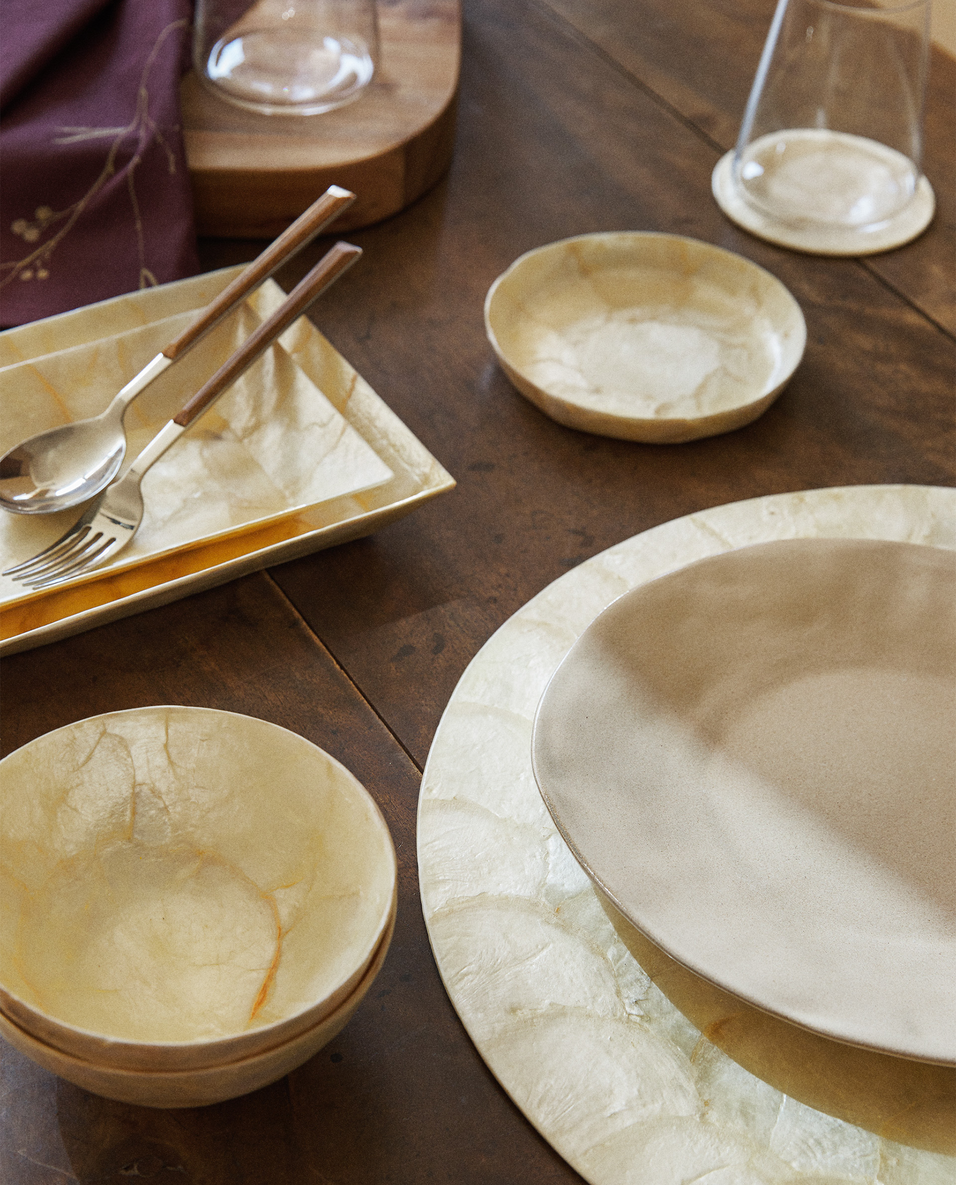 Mother Of Pearl Tableware Set Other Accessories Table Accessories Dining Zara Home United Kingdom