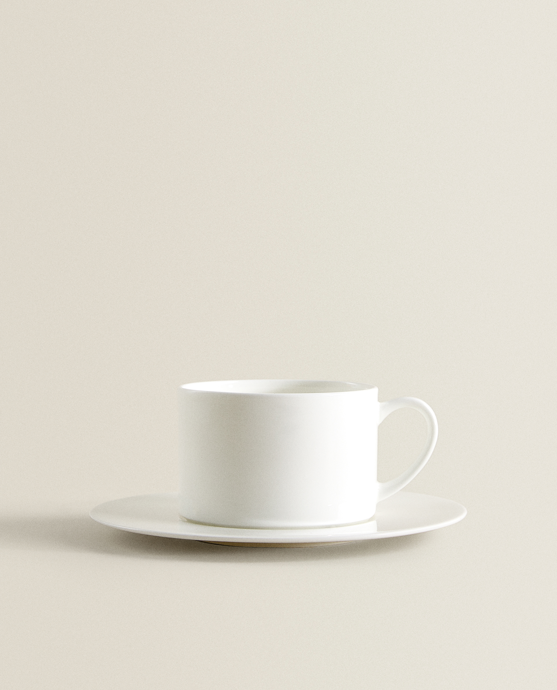Porselen Cay Fincani Ve Tabagi New In Zara Home Zara Home Turquia