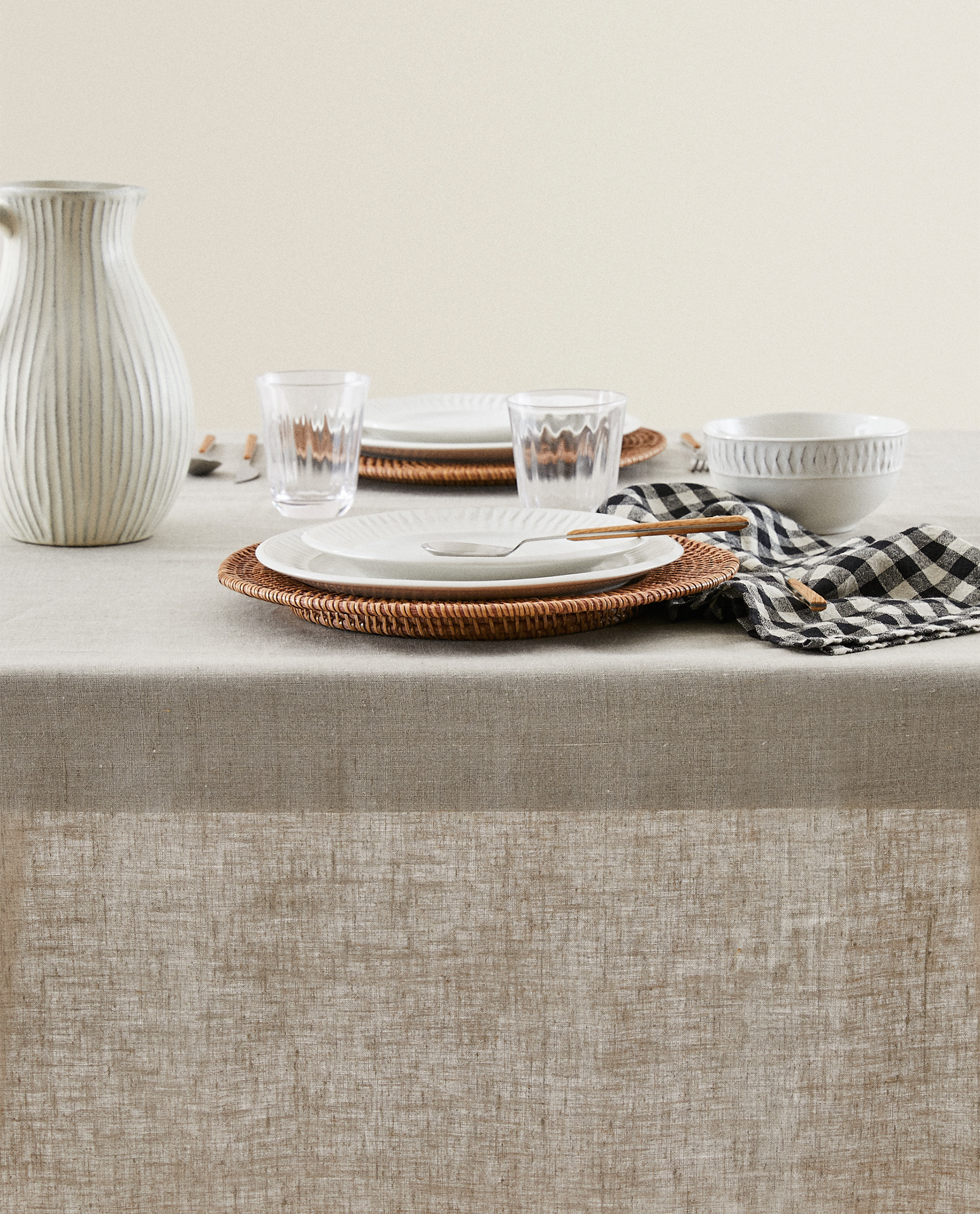 BASIC LINEN TABLECLOTH - COLLECTION 
