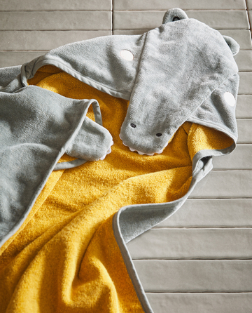 キッズ バスローブ フード付きタオル Zara Home 新作コレクション キッズ バスローブ フード付きタオル Zara Home 新作コレクション