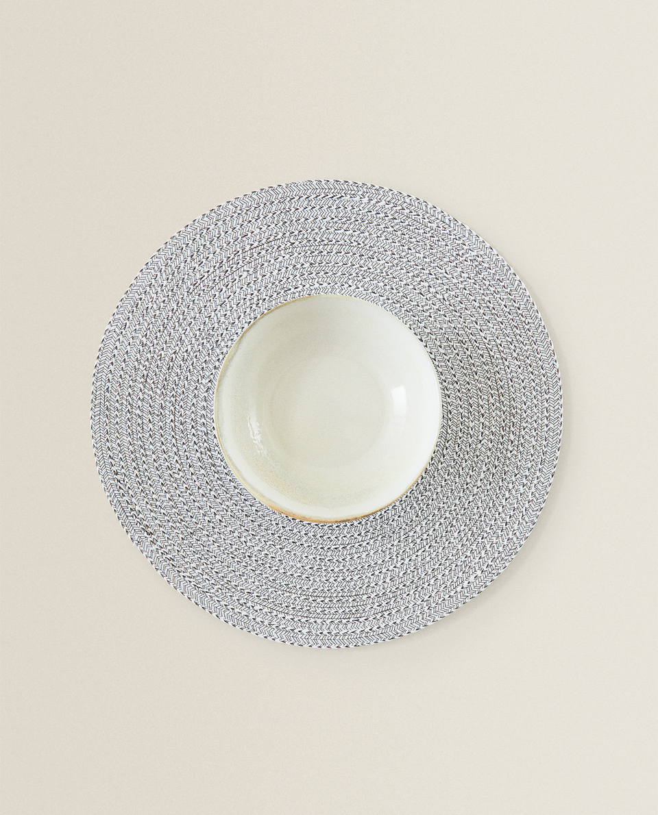 Best Placemats Choose From Round And Square Styles The Independent