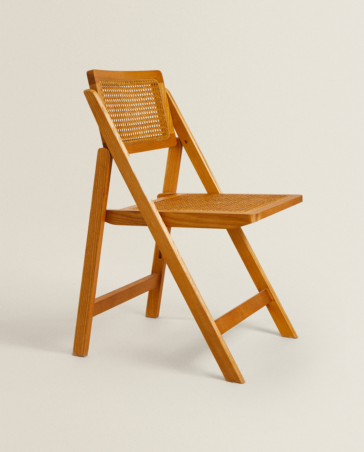 CHAISE PLIANTE BOIS ET ROTIN