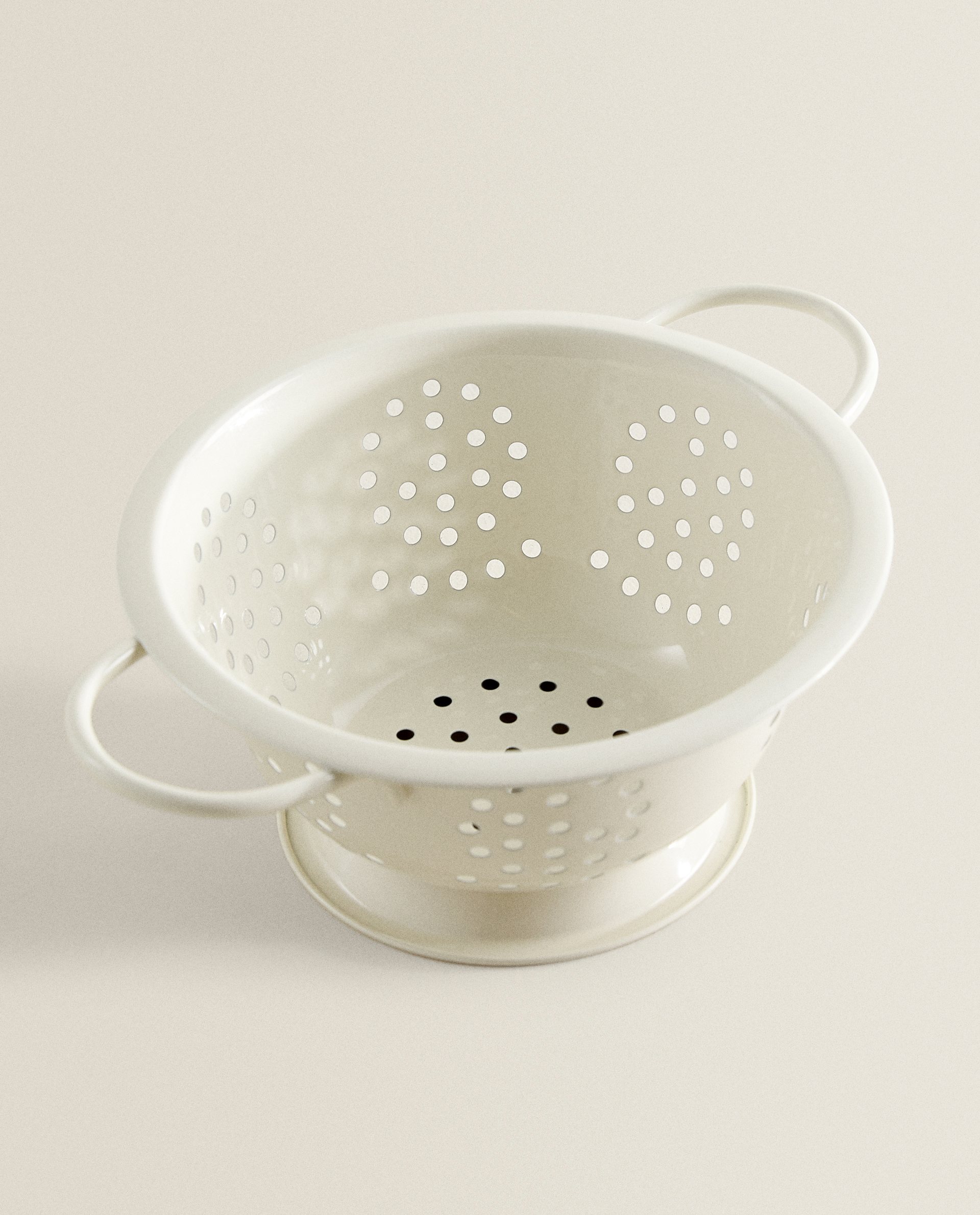 mini plastic colander