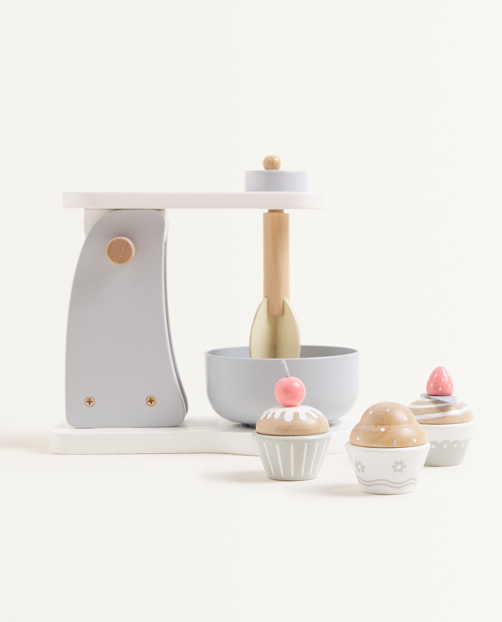 wooden kitchen mixer