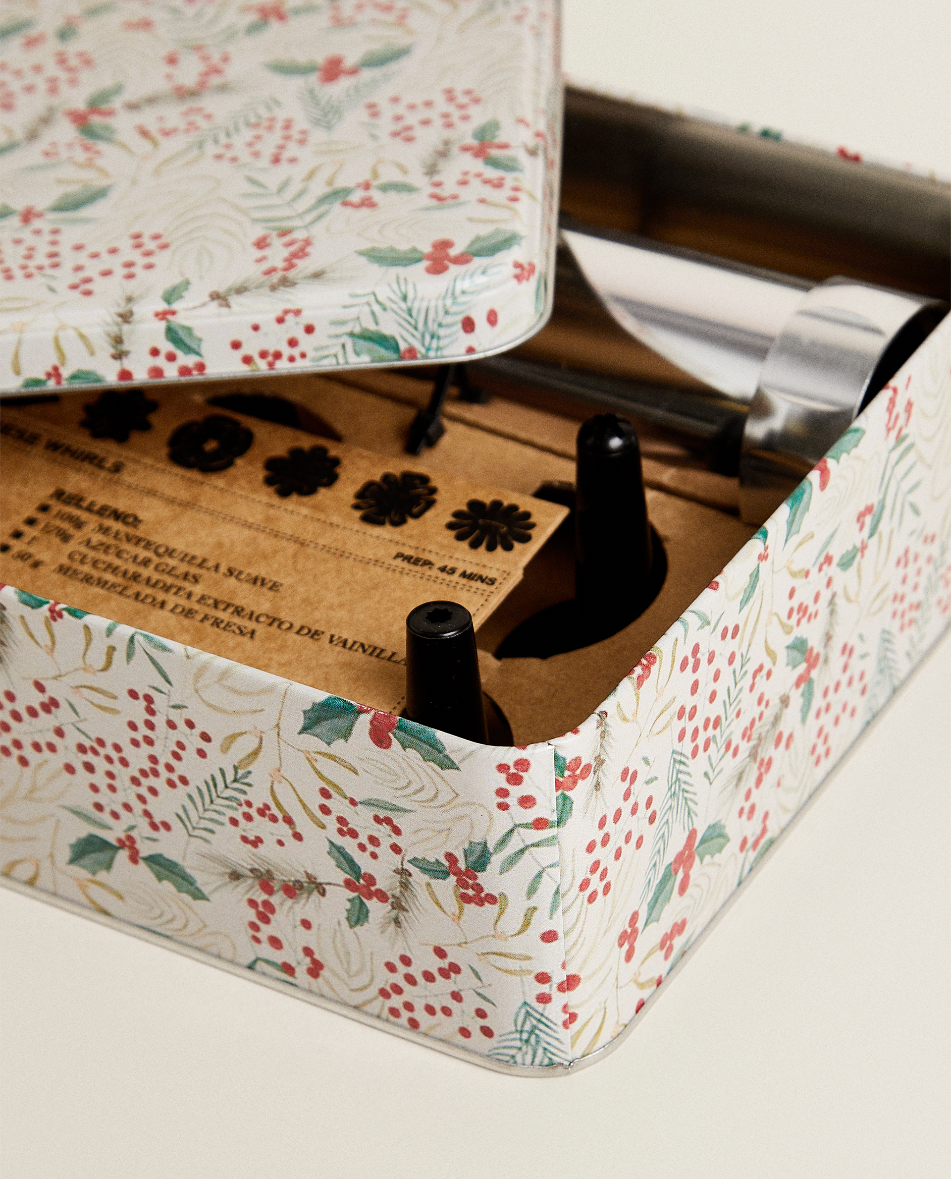 Kit Cadeau Pour Faire Des Biscuits Noel Zara Home Monaco The owner of zara will close as many as 1,200 inditex said it would absorb between 1,000 and 1,200 mainly smaller stores, with losses concentrated among older shops from brands other than zara. kit cadeau pour faire des biscuits