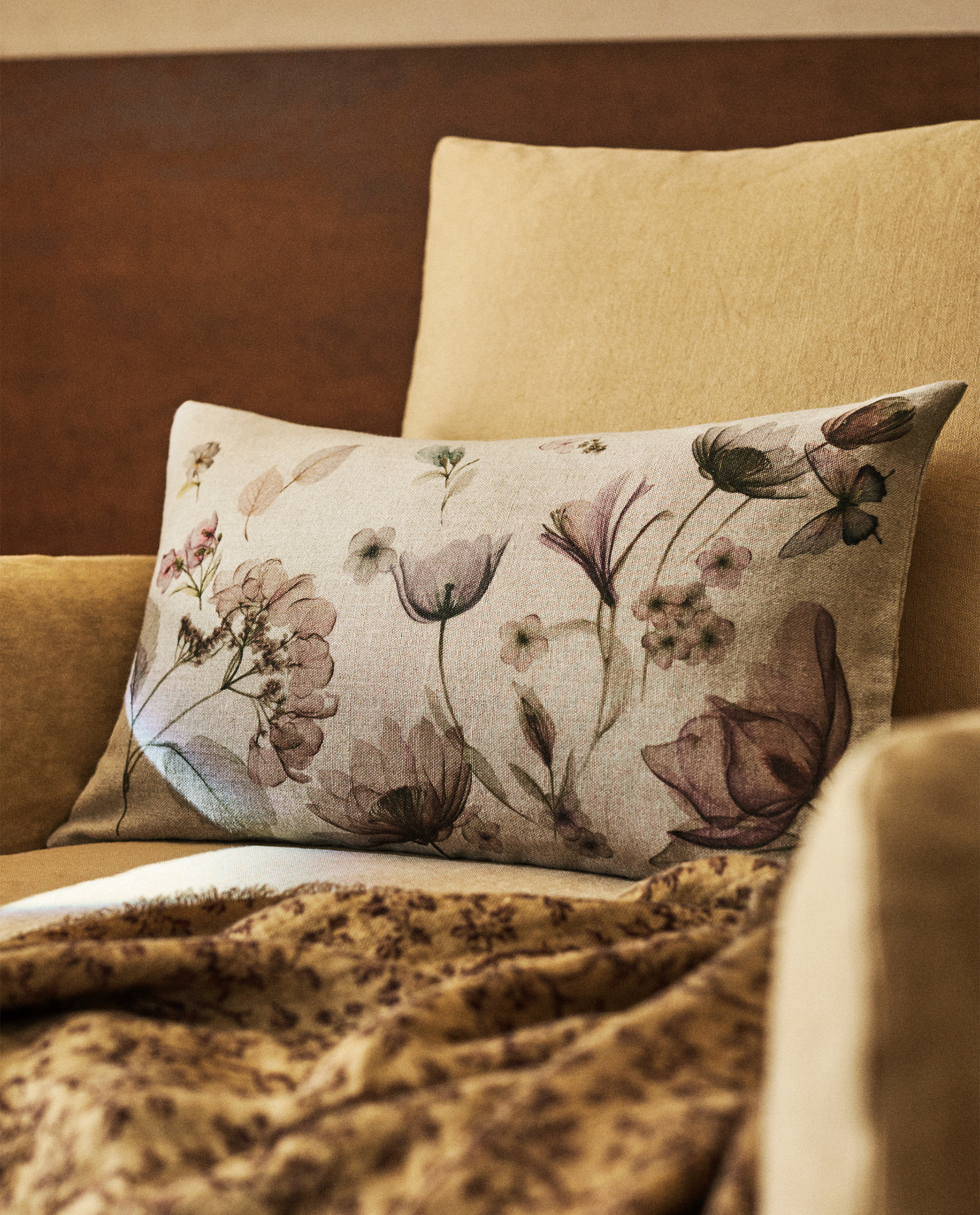 zara white feather cushion