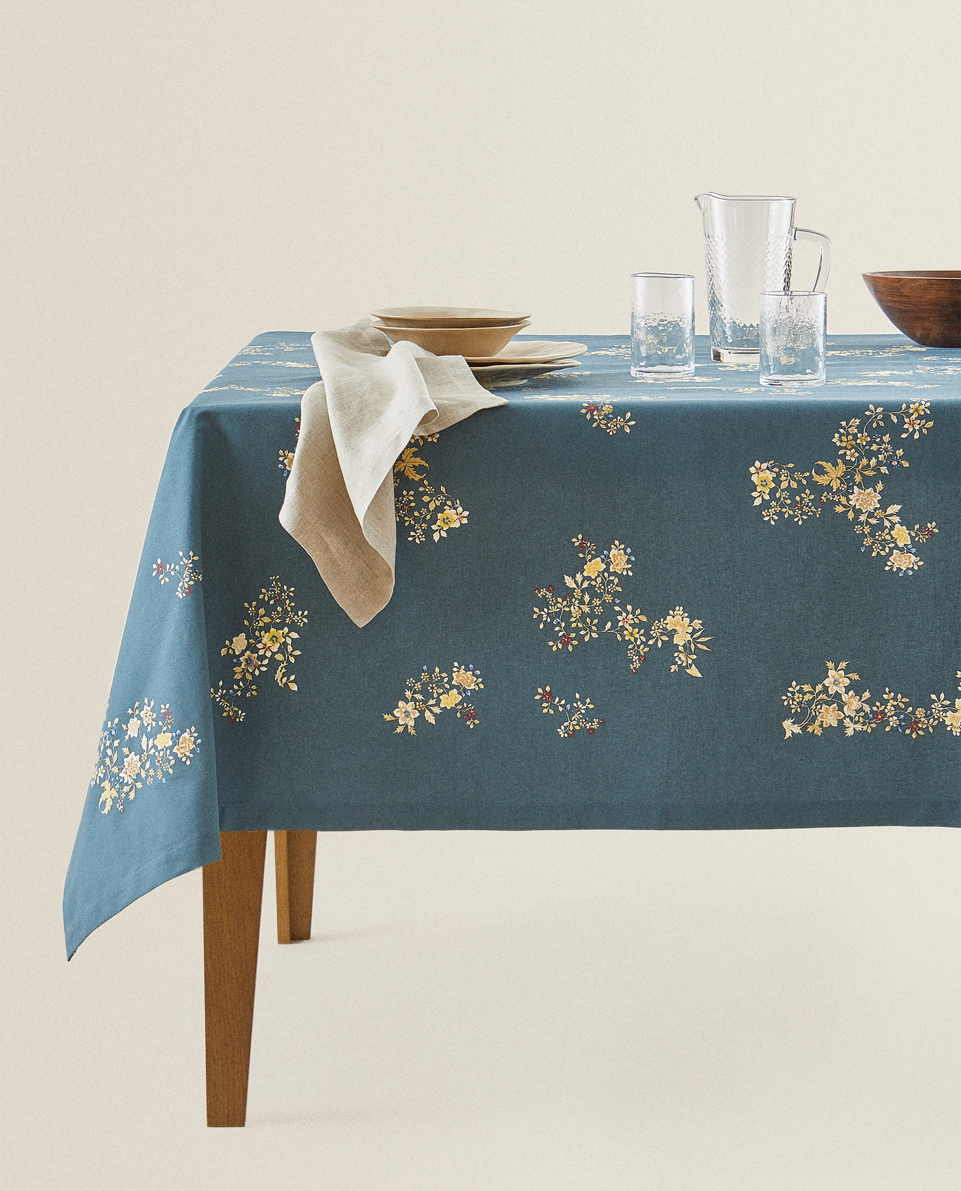 FLORAL COTTON TABLECLOTH - Table 