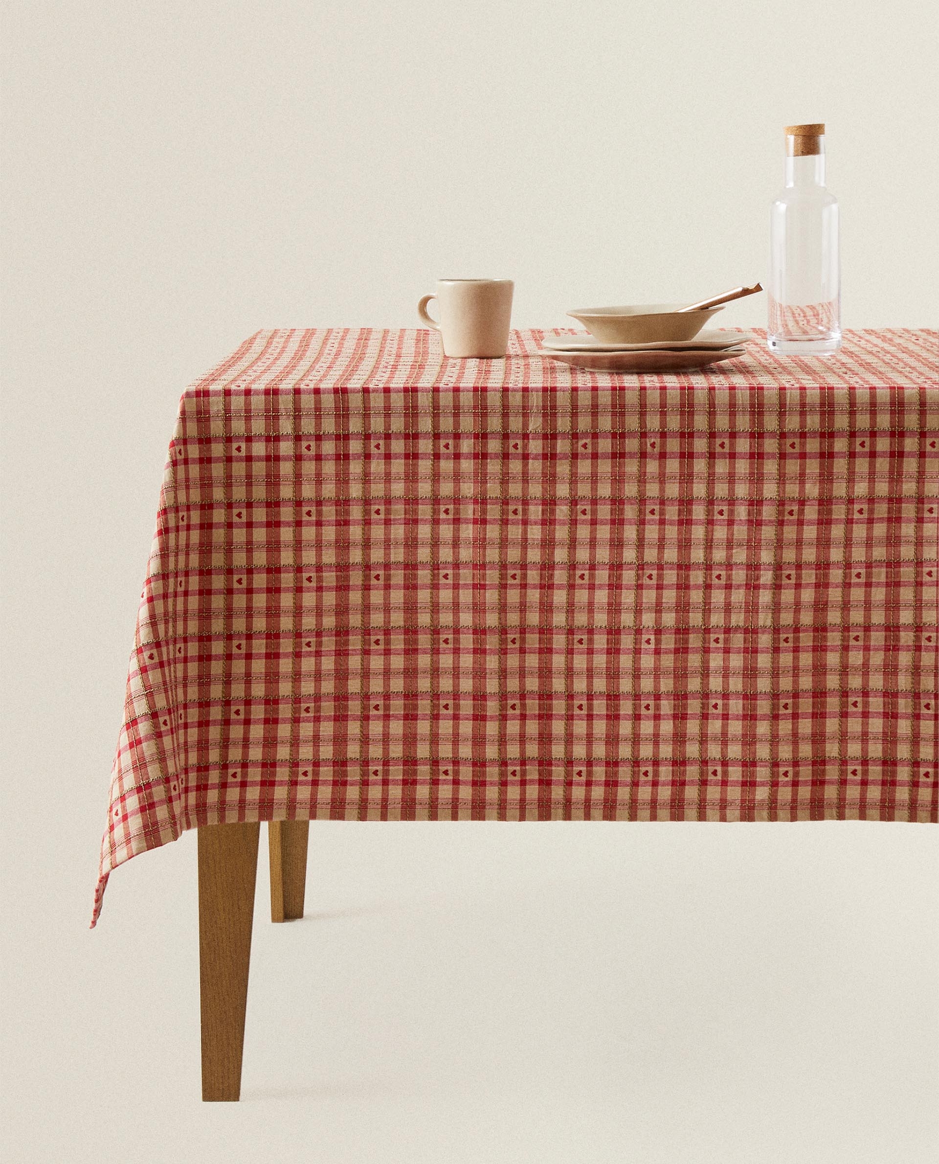 Check And Heart Embroidered Tablecloth Napkins Table Linen Dining Zara Home Guatemala