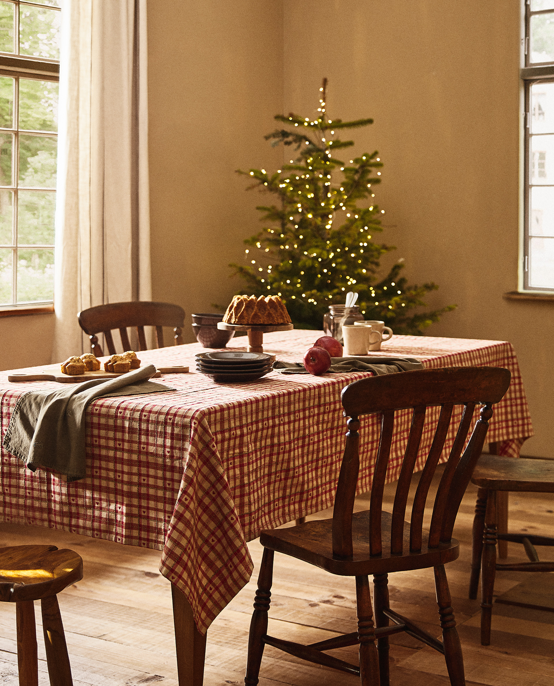 Check And Heart Embroidered Tablecloth Napkins Table Linen Dining Zara Home Guatemala