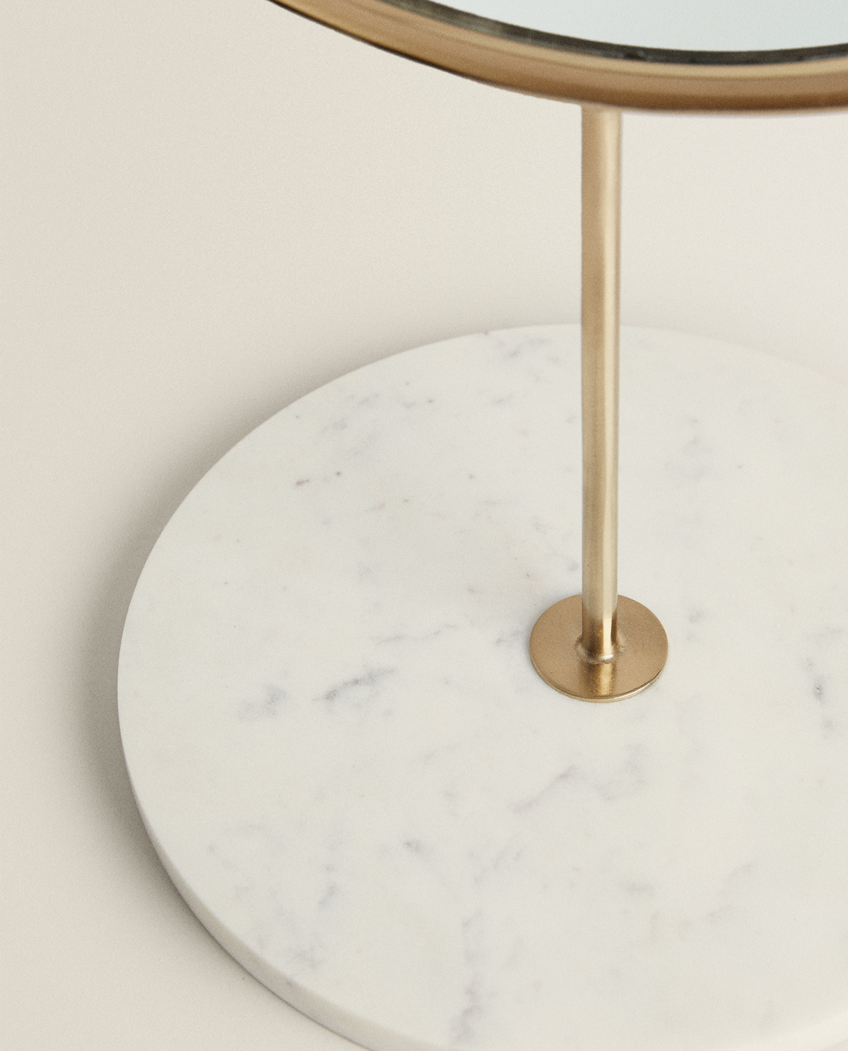 мраморный столик zara home