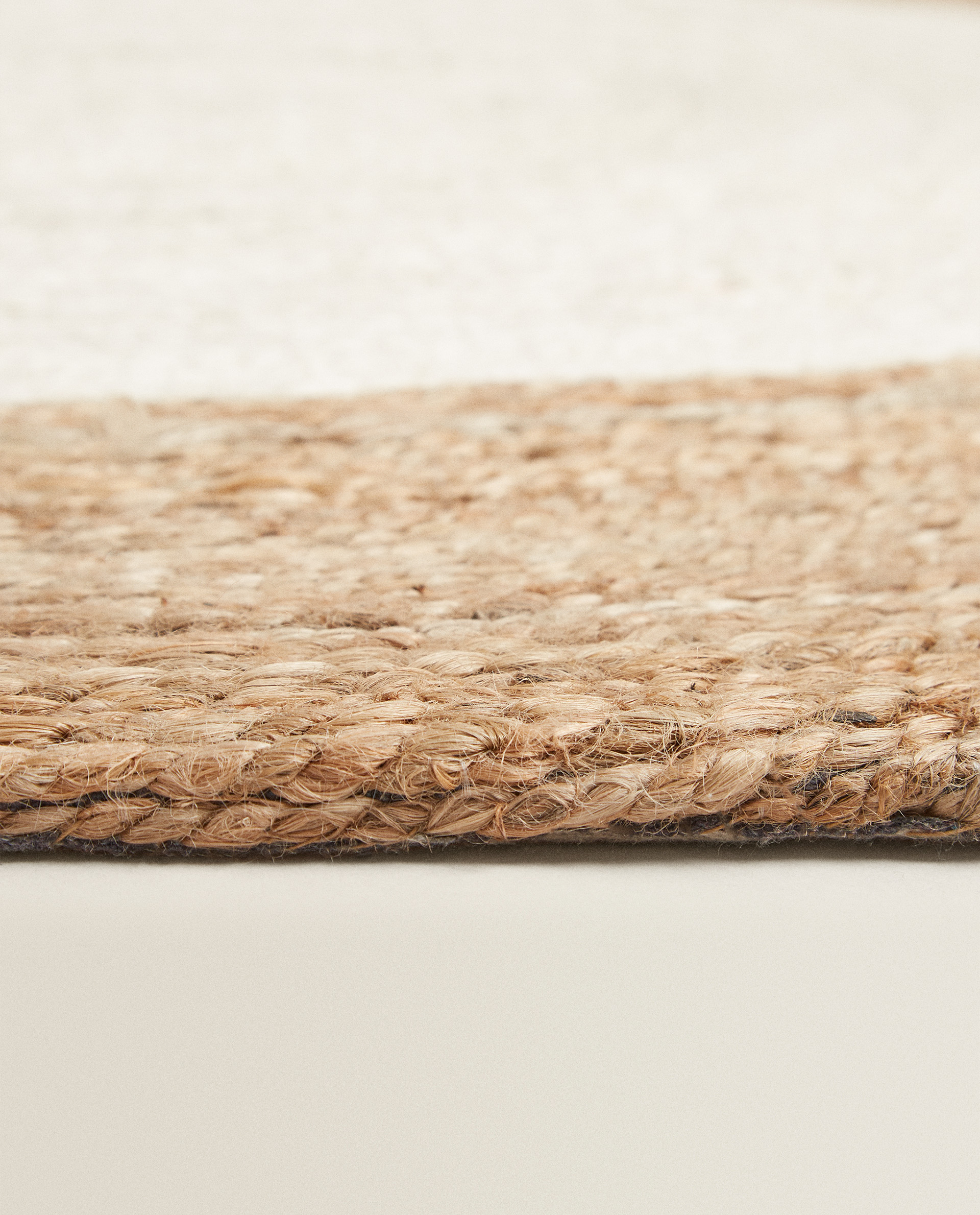 Renkli Jut Kilim Hali Oturma Odasi Zara Home Turquia