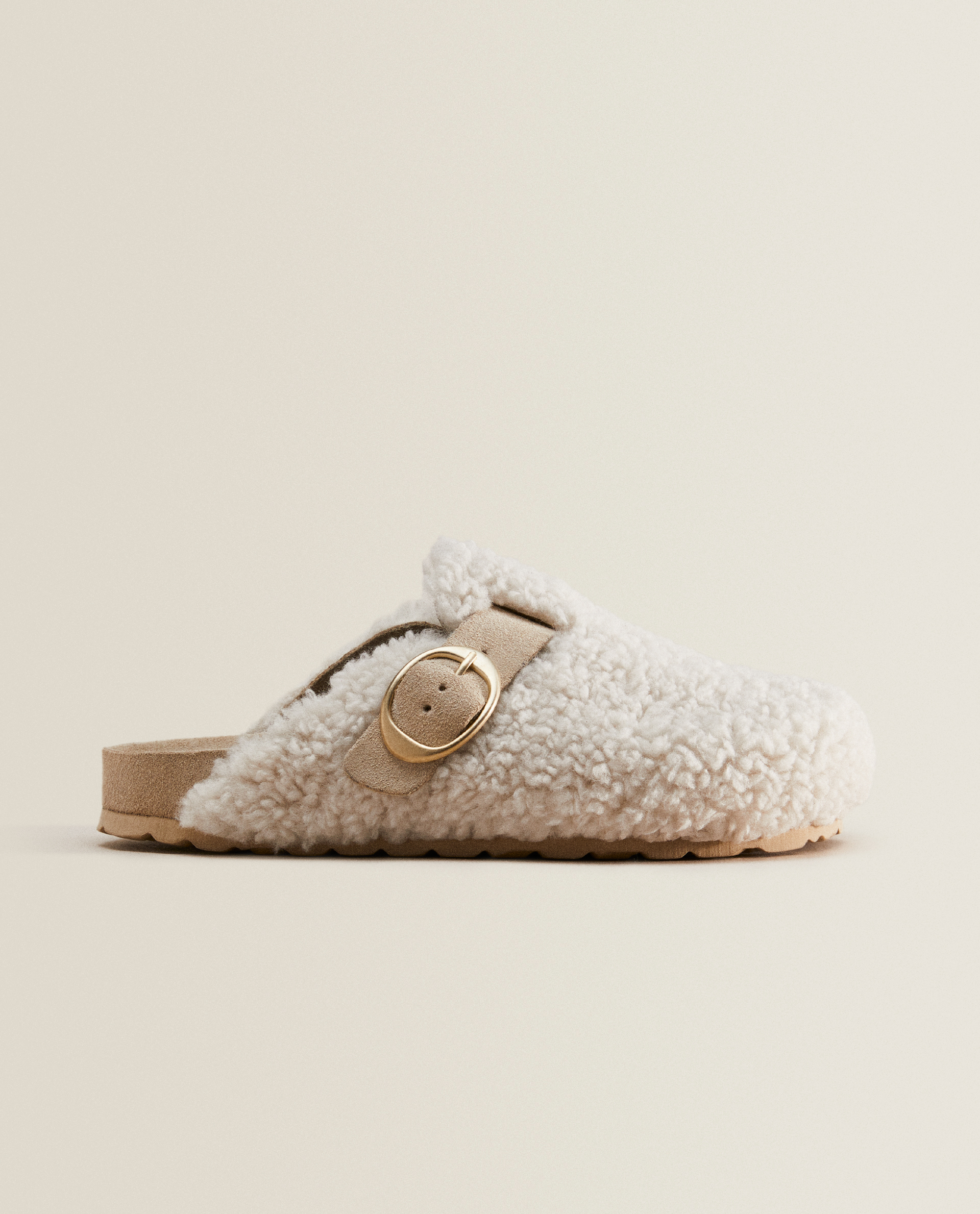 brown leather danskos
