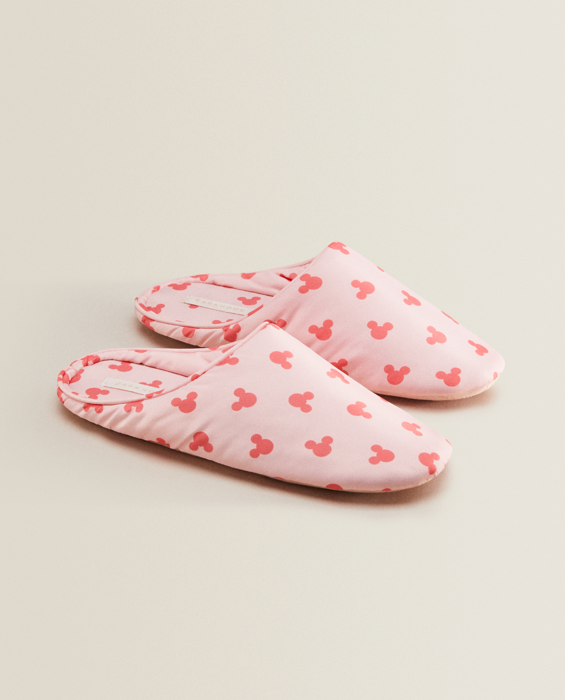 mickey mouse bedroom slippers