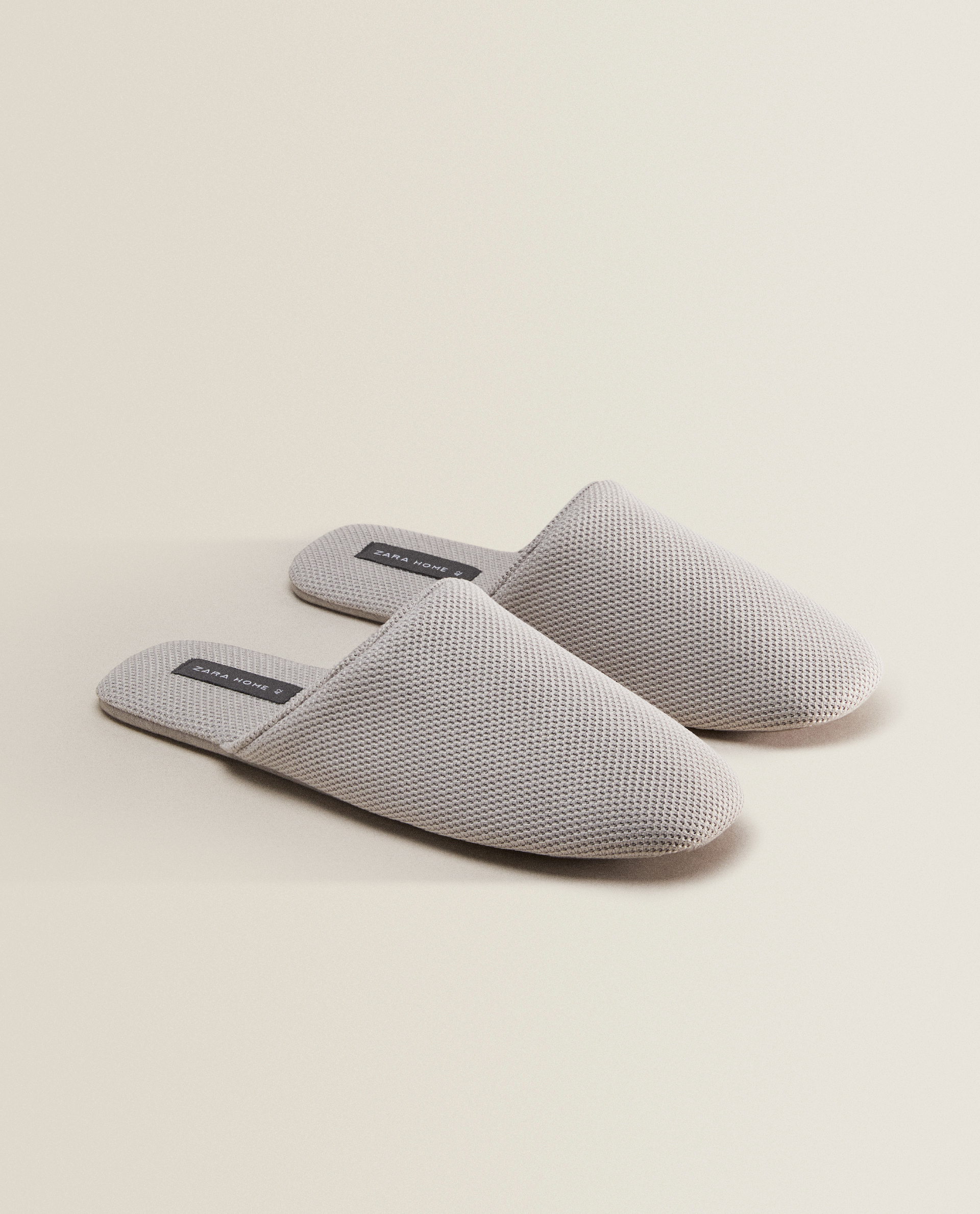 zara slippers heren