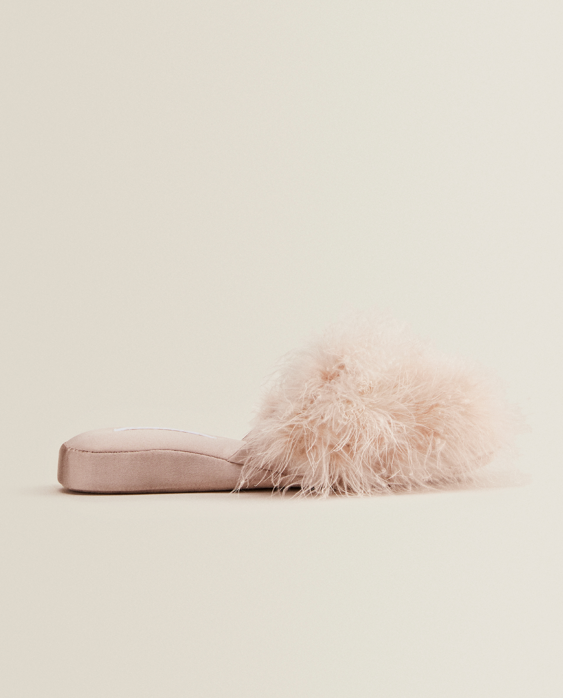 WEDGE SLIPPERS WITH FEATHERS - FOOTWEAR 