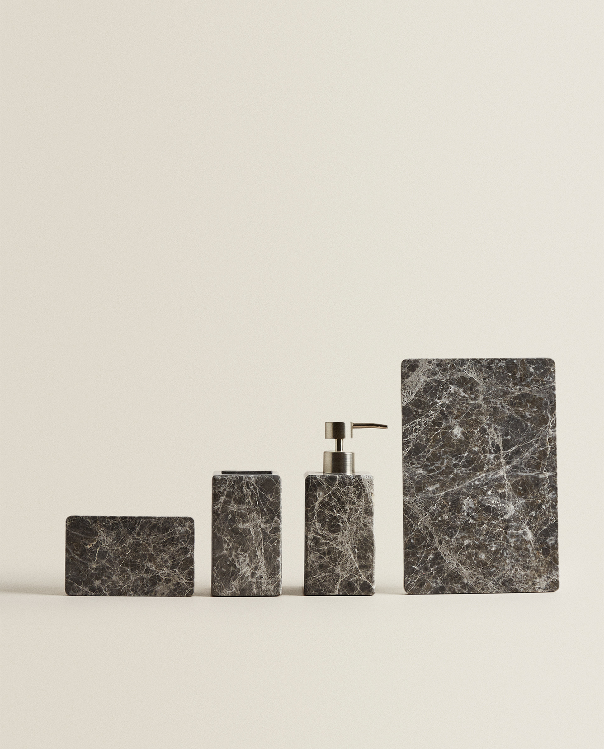 MARBLE BATHROOM SET