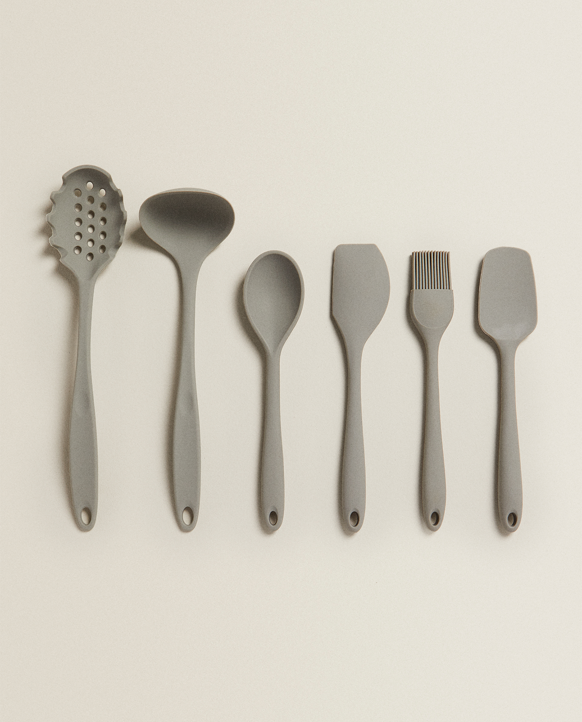 Set Of Silicone Utensils Cooking Utensils Kitchen Zara Home