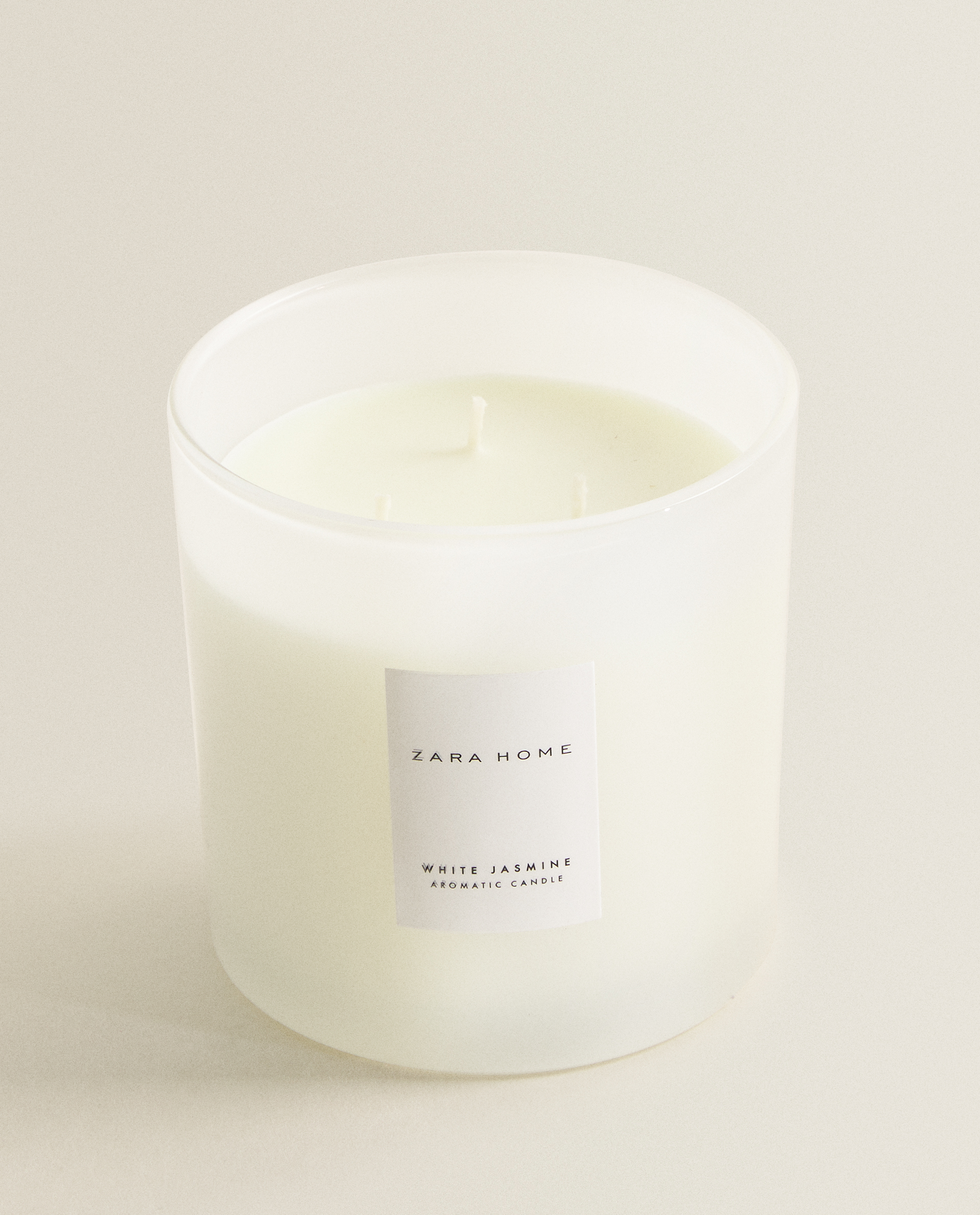 WHITE JASMINE SCENTED CANDLE(620 G 