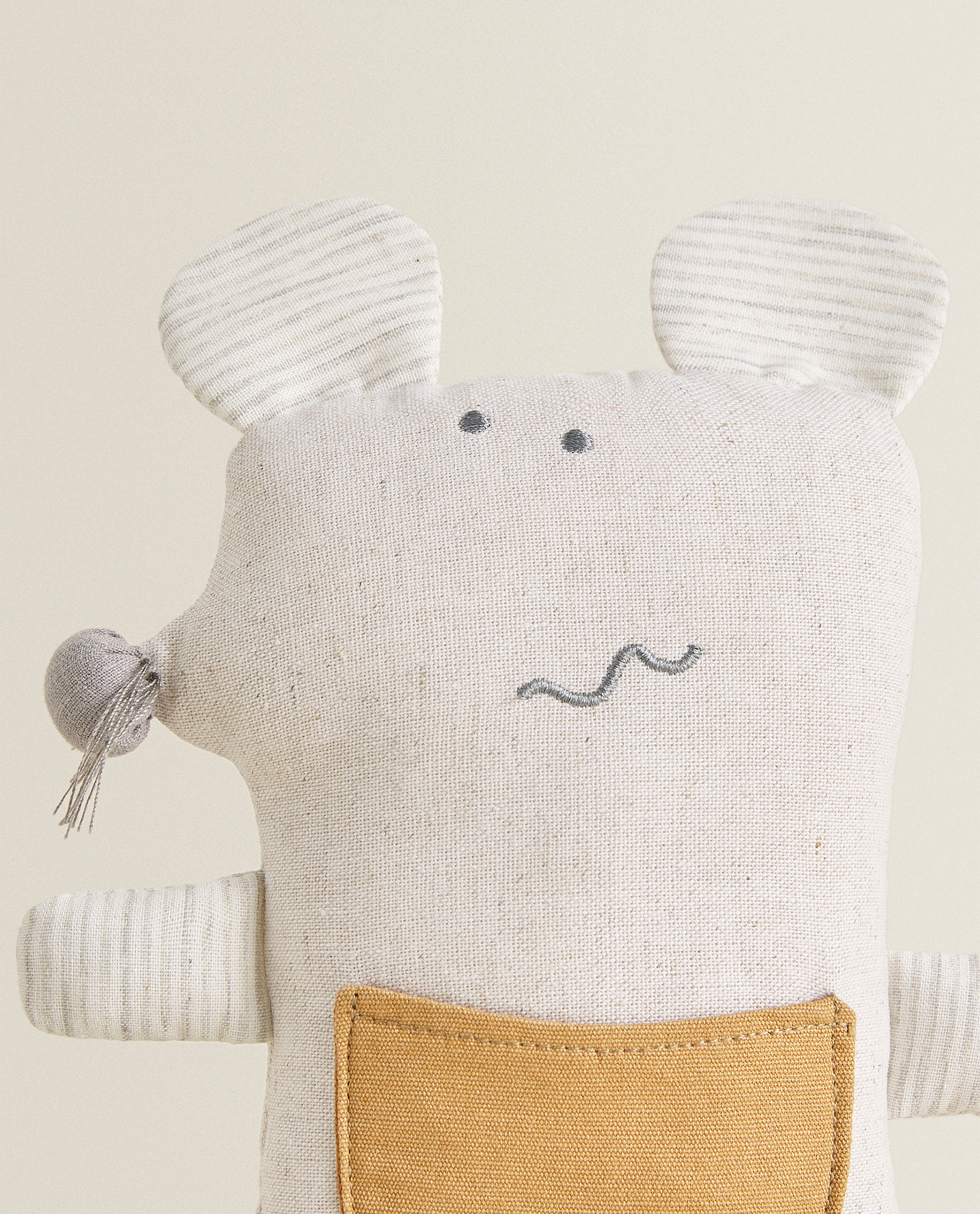 peluche raton zara home