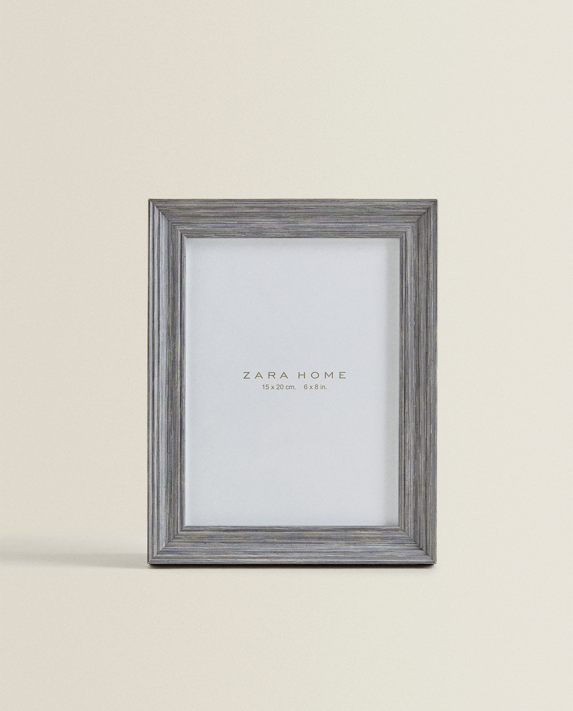 dark grey photo frames