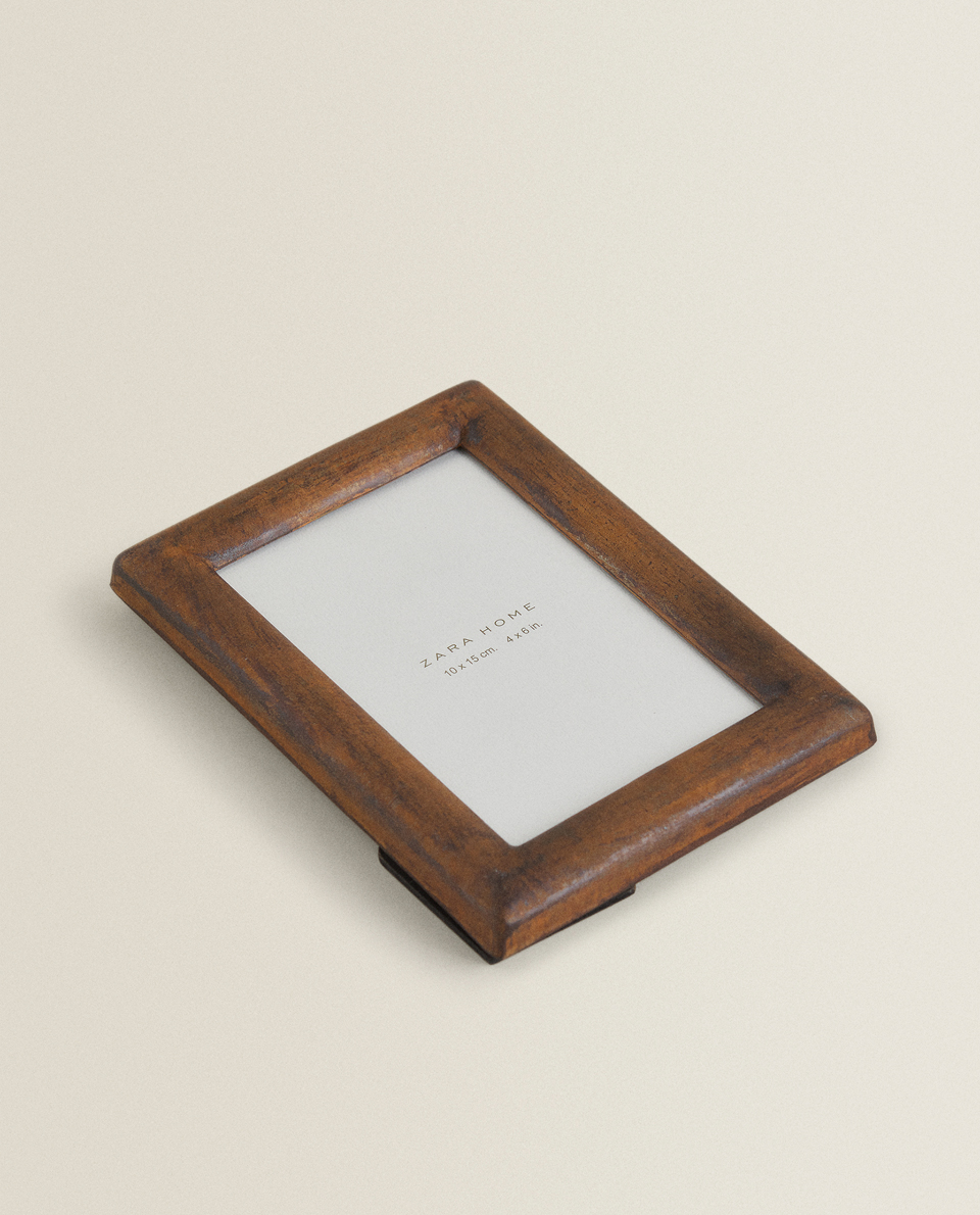 Dark Wooden Frame See All Textiles And Accessories Kitchen Zara Home Turkiye Turkey