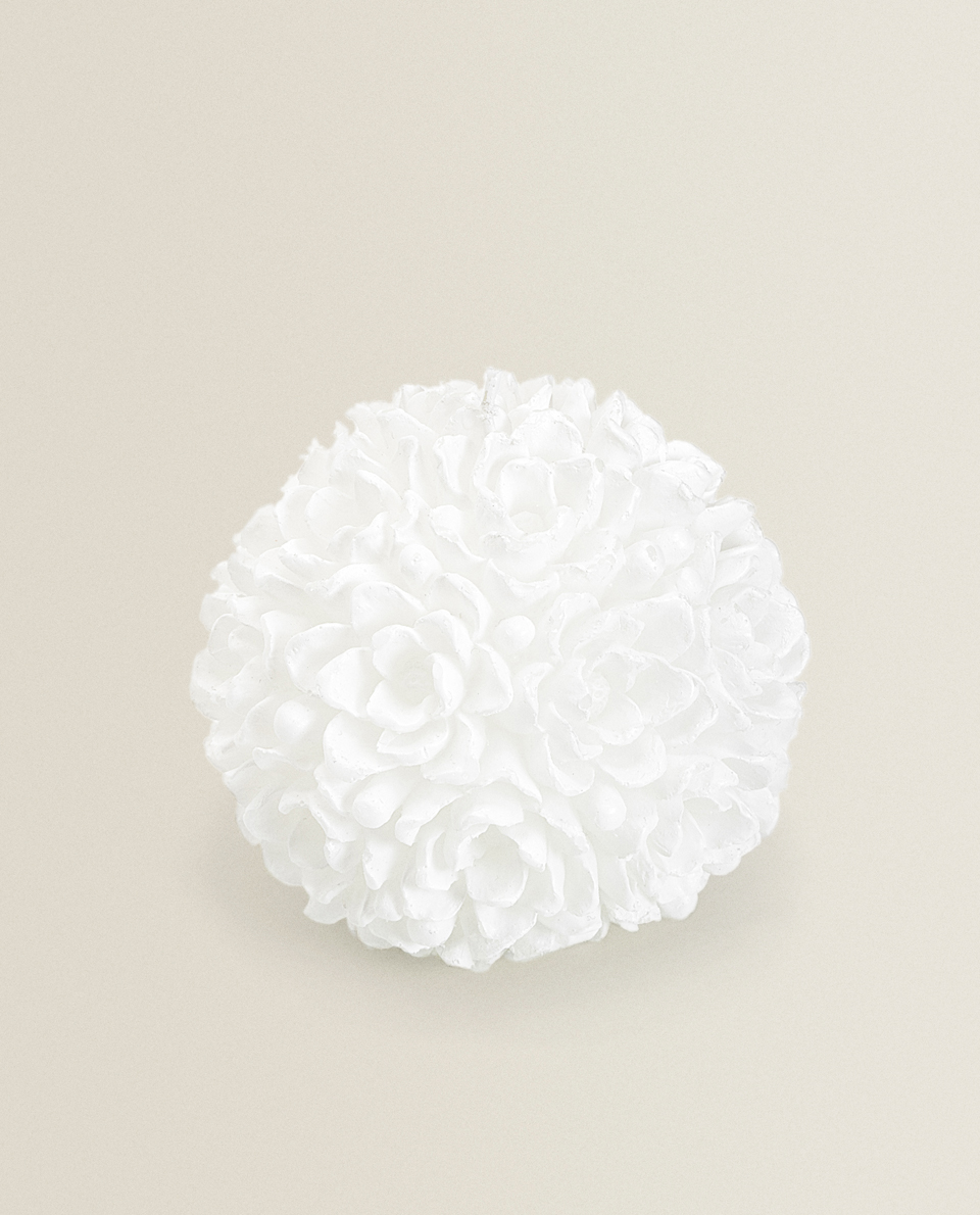 Round Flower Candle See All Decoration Living Room Zara
