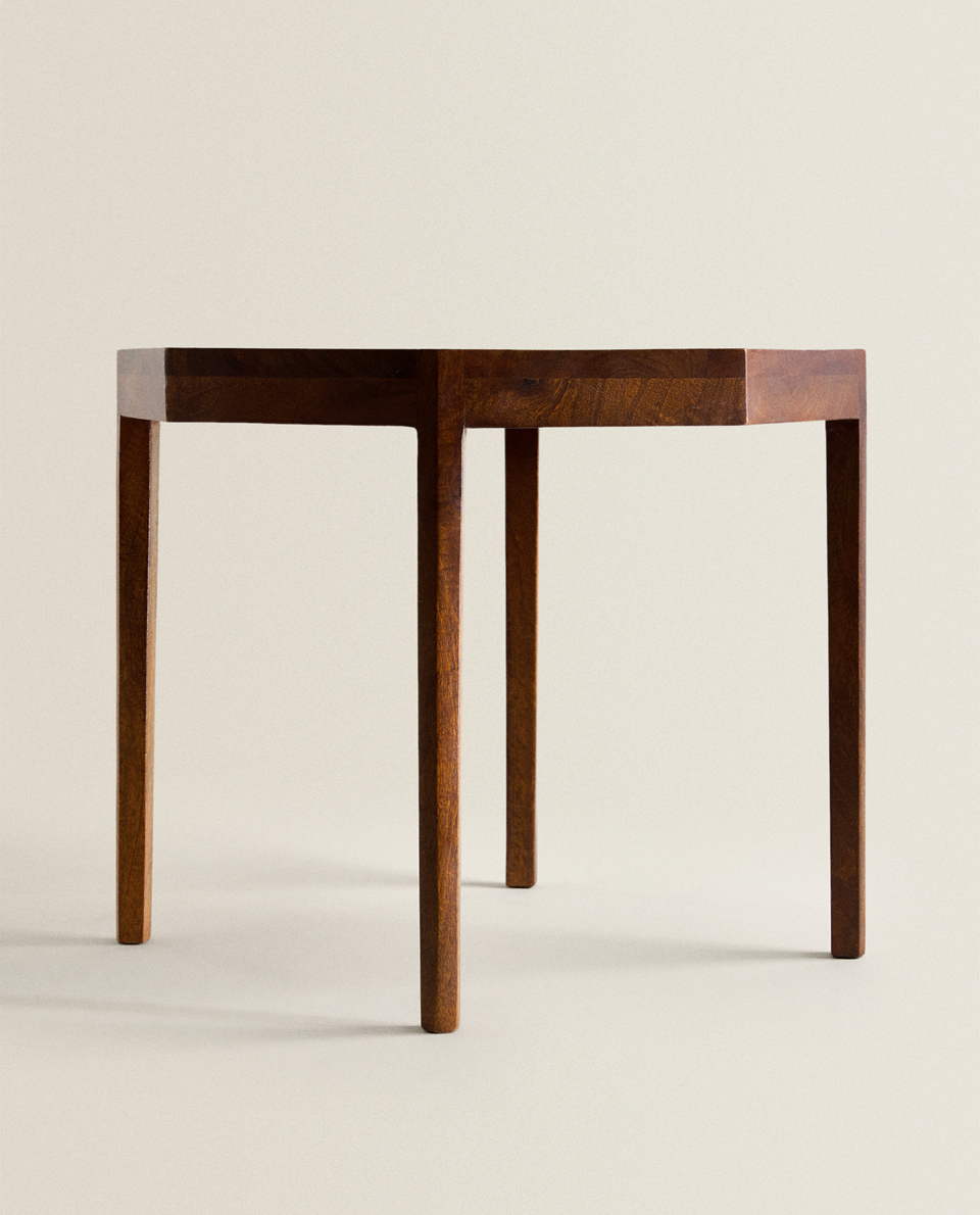 OCTAGON-SHAPED TABLE - COLLECTION 