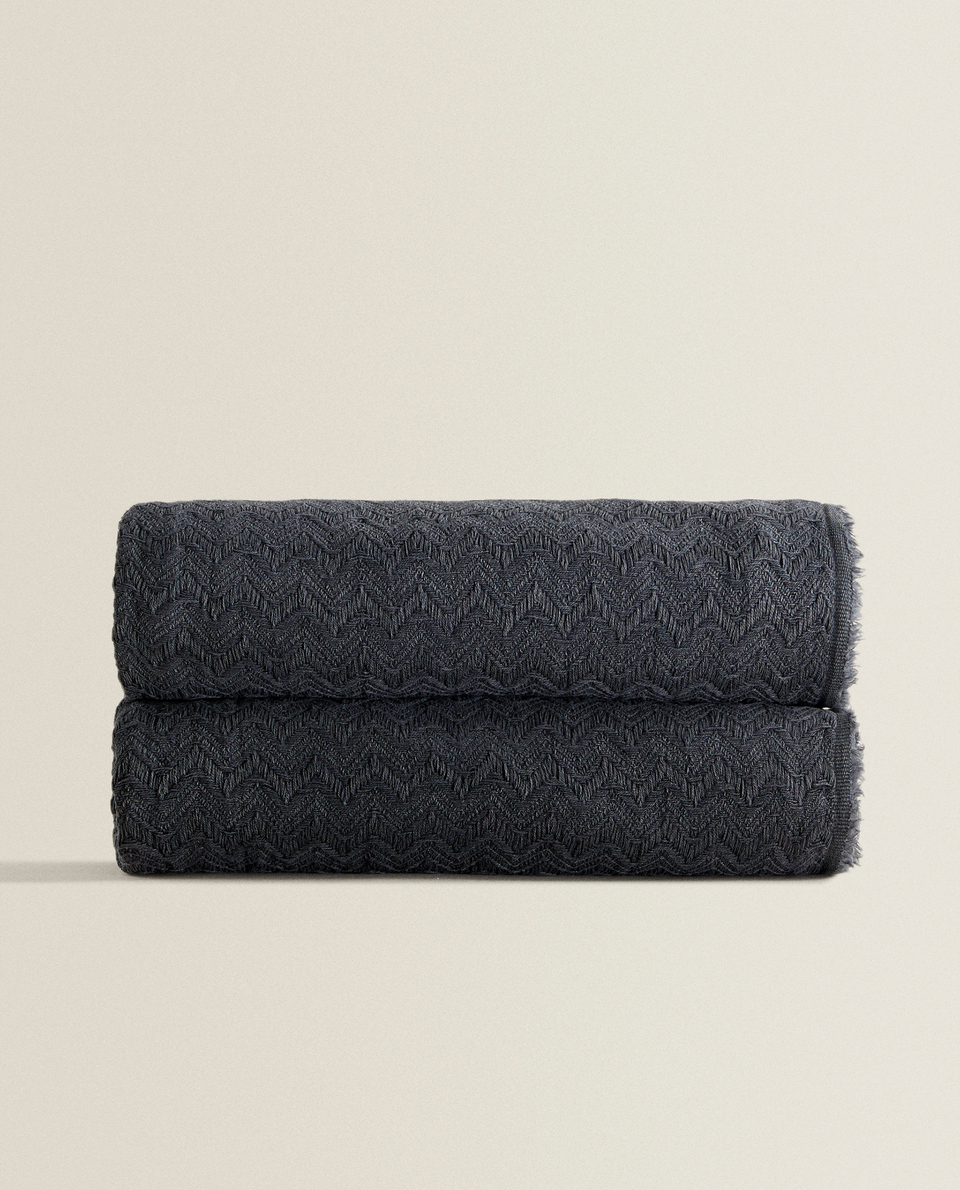 Baumwolldecke Mit Fischgratenmuster Decken Wohnzimmer Zara Home Deutschland