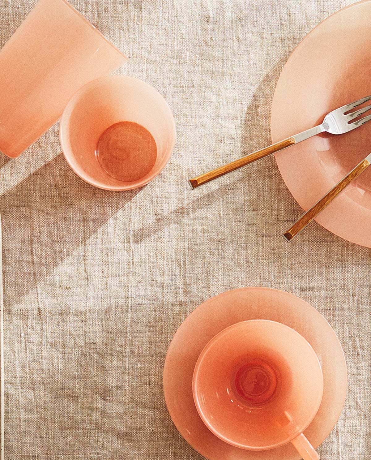 VAISSELLE VERRE ROSE